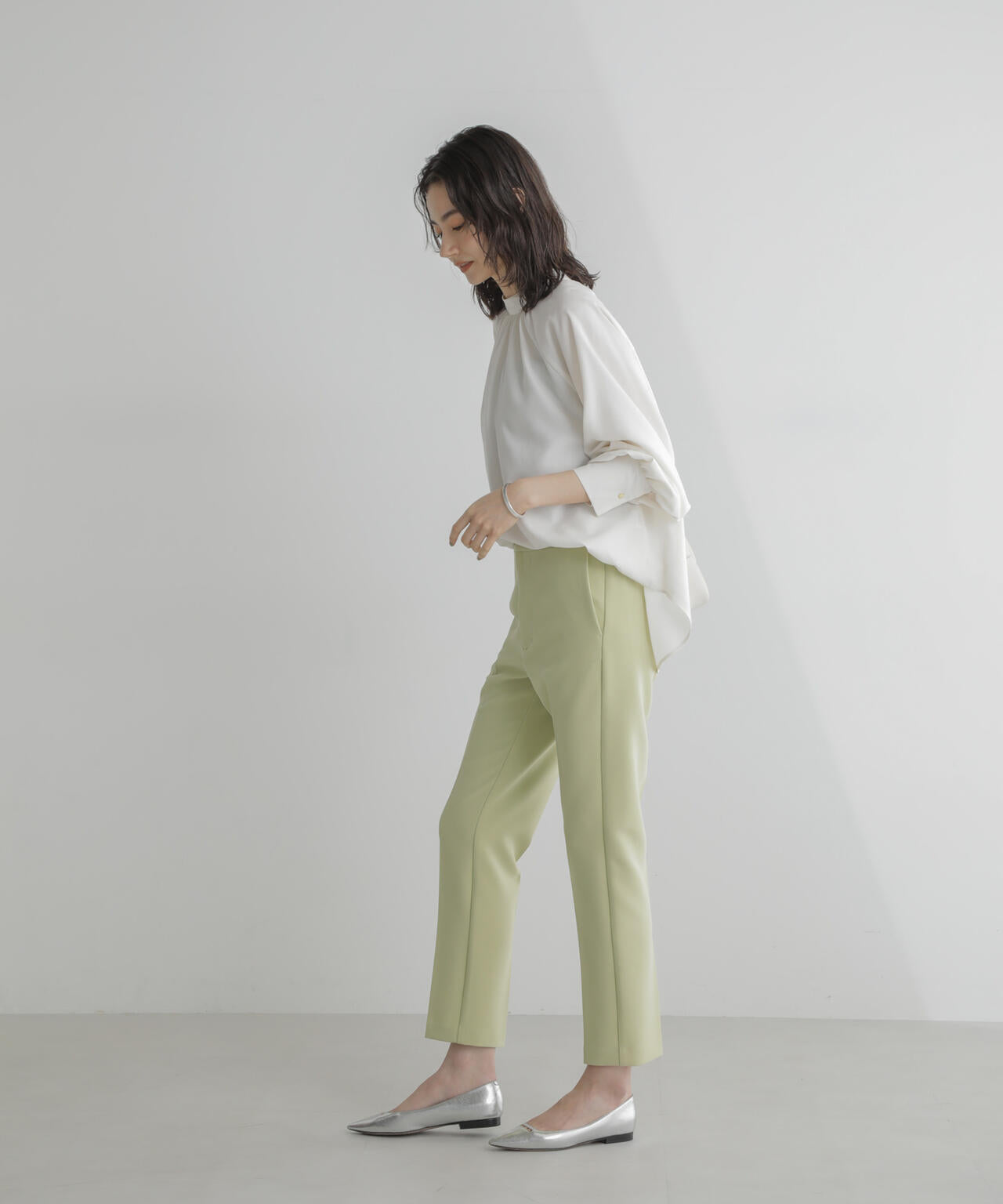 スリムテーパードパンツ 6694127306