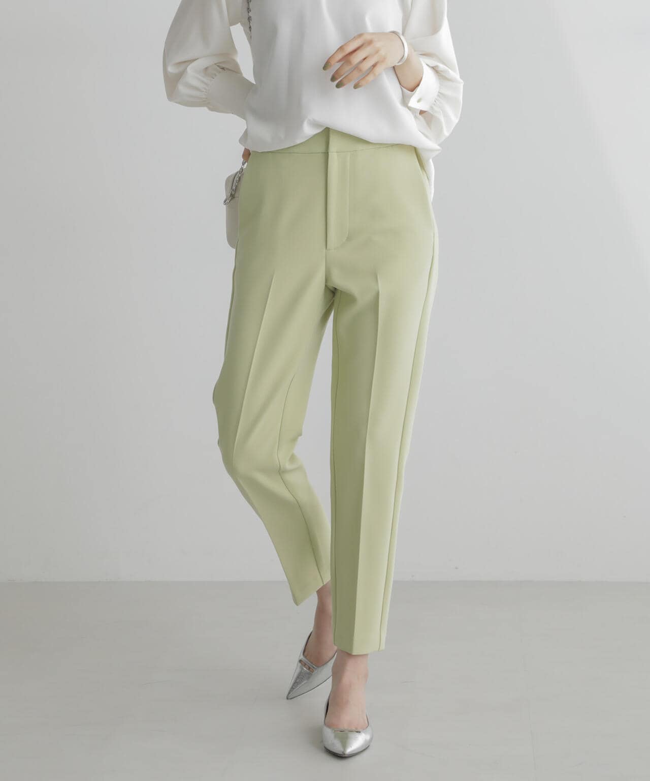 スリムテーパードパンツ 6694127306