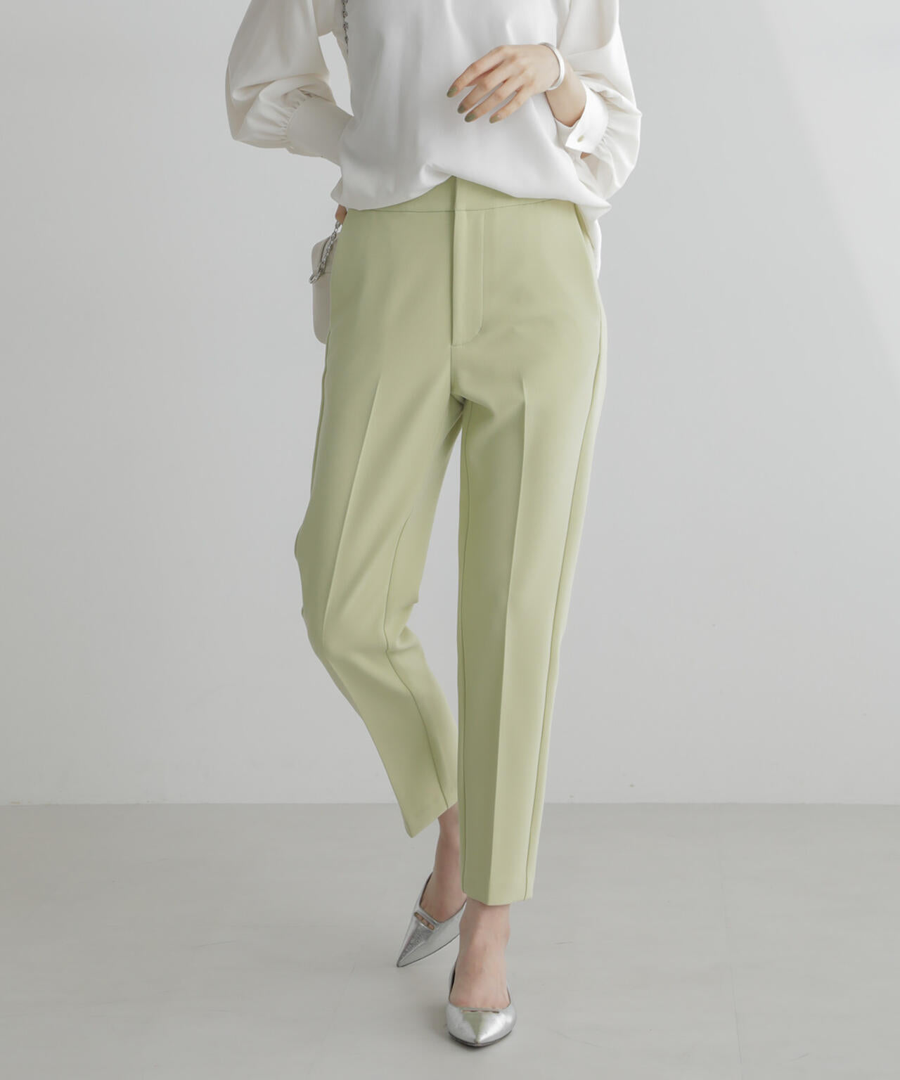 スリムテーパードパンツ 6694127306