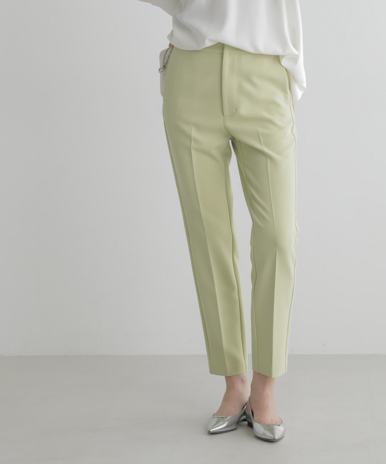 スリムテーパードパンツ 6694127306