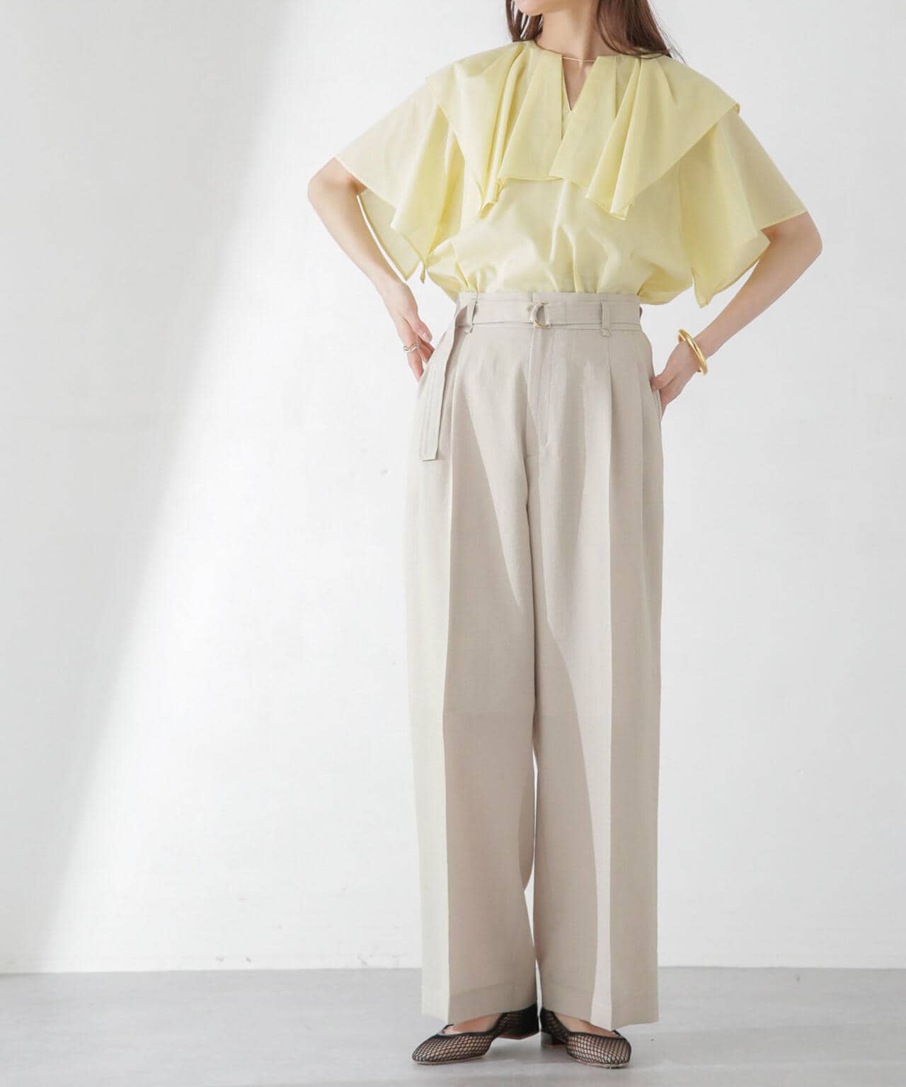 <洗濯機使用可><ノンアイロン>メランジドライ ベルト付きワイドパンツ(セットアップ可) 6694127308