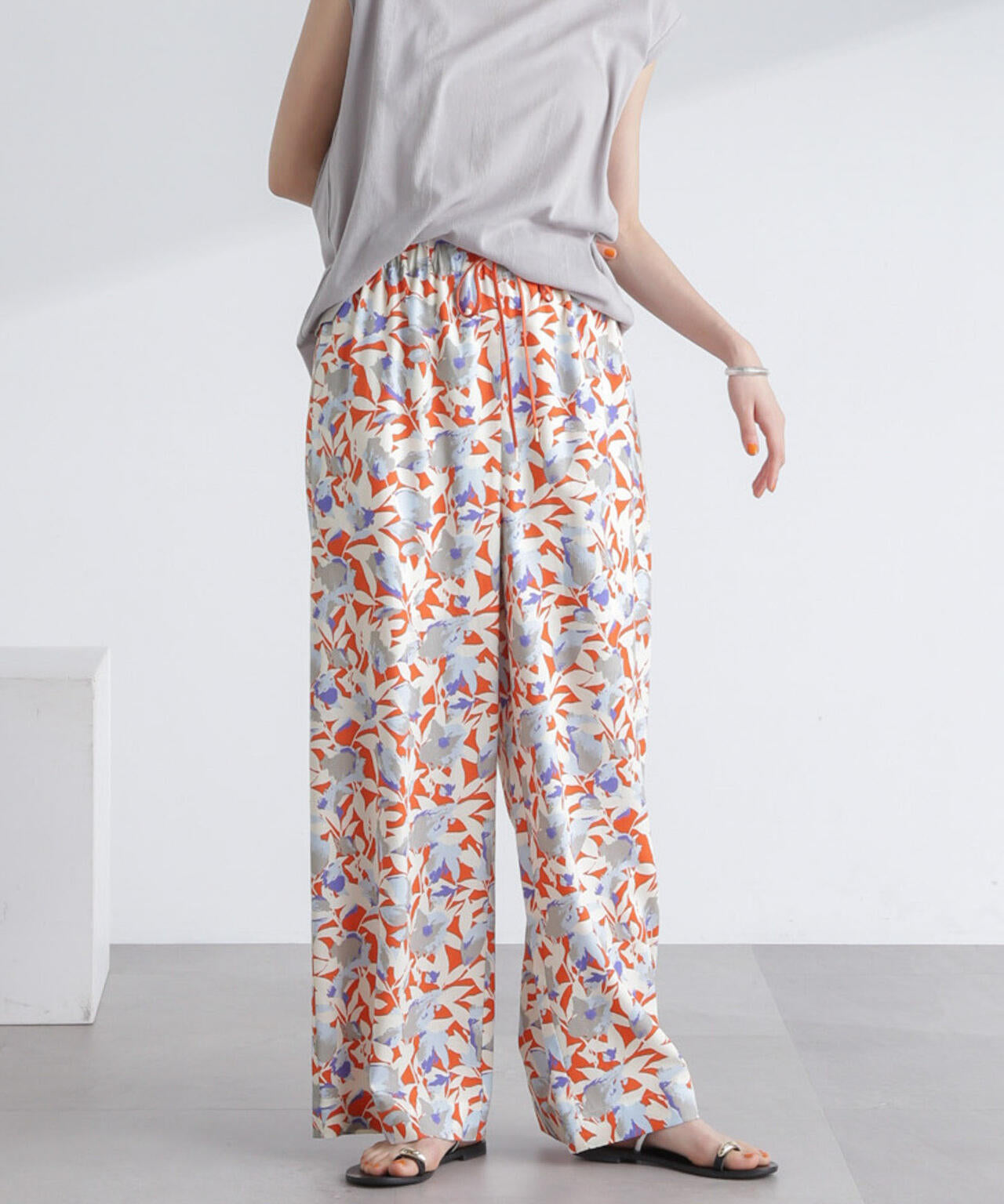 ボタニカルプリントイージーワイドパンツ 6694127312