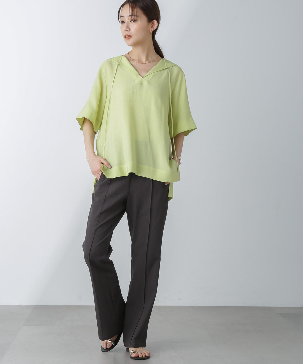 バックスリットトラックパンツ 6694127313