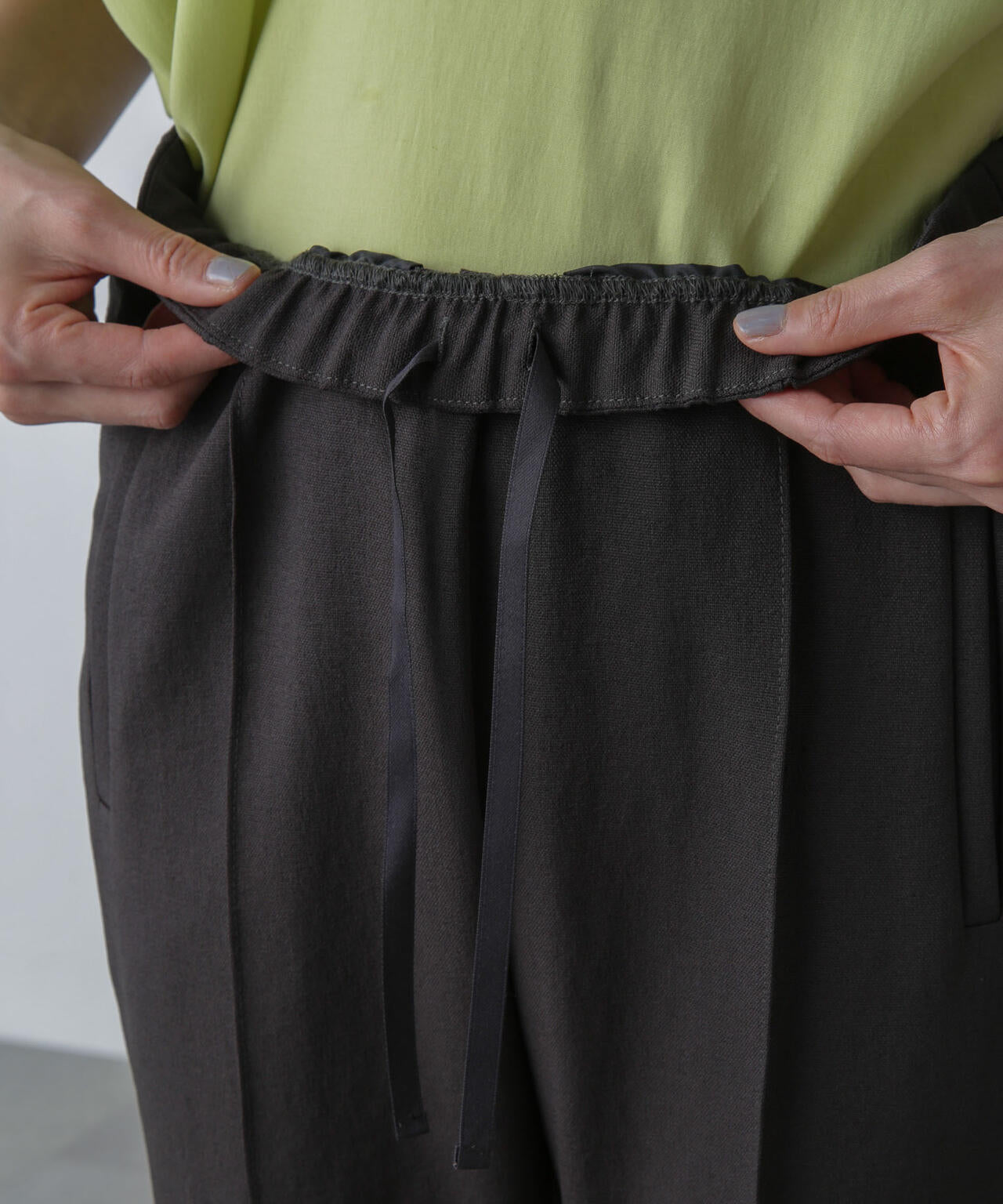 バックスリットトラックパンツ 6694127313