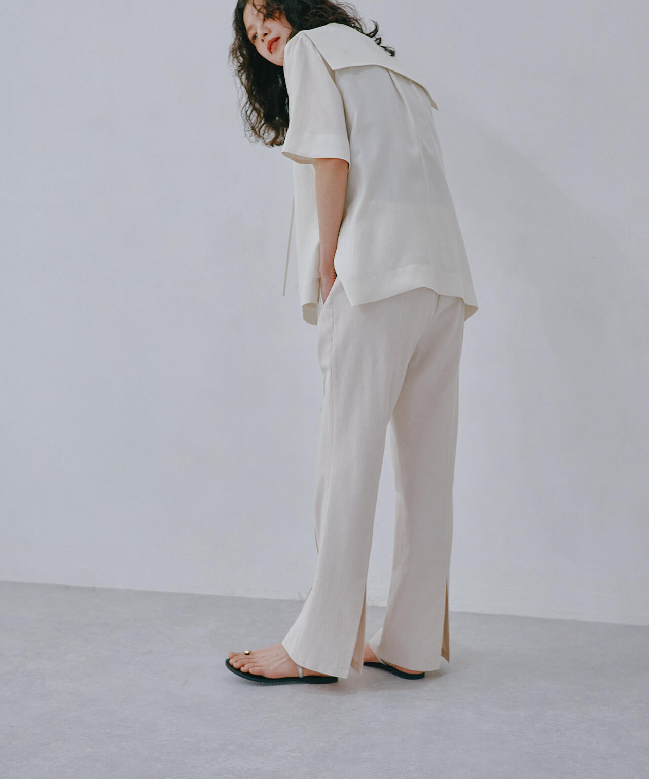 バックスリットトラックパンツ 6694127313