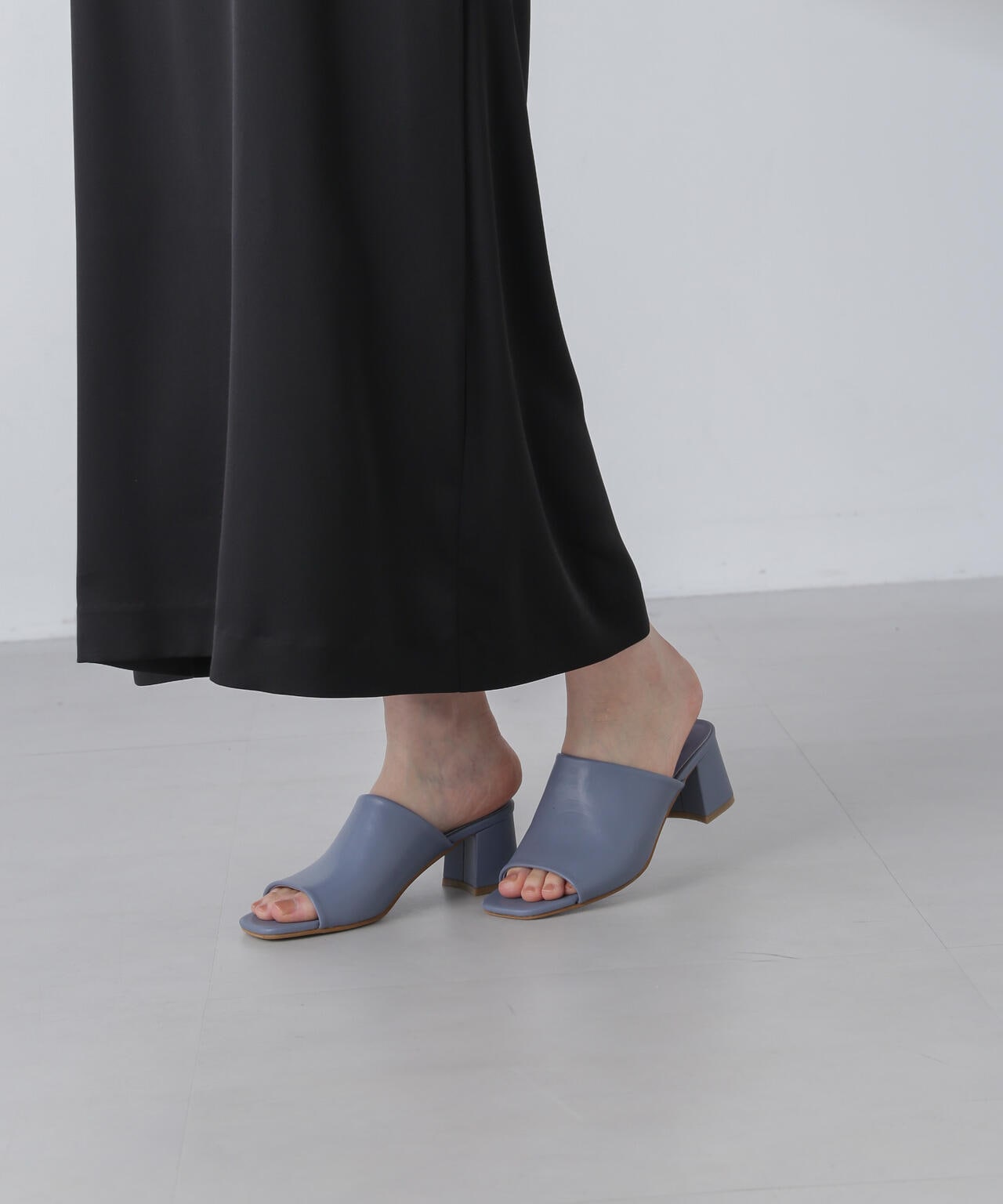 チャンキーヒールサンダル 6694133307