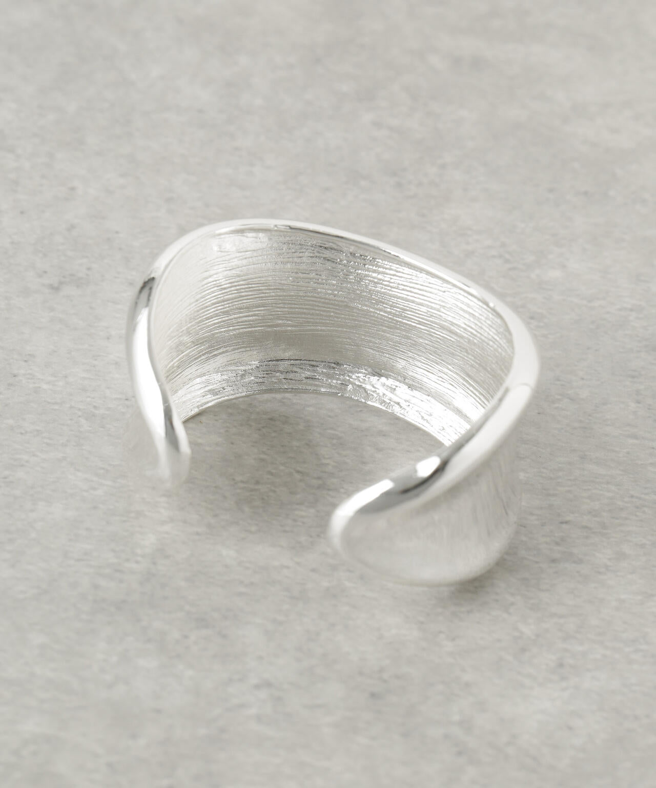 ワイドバングル 6694148303