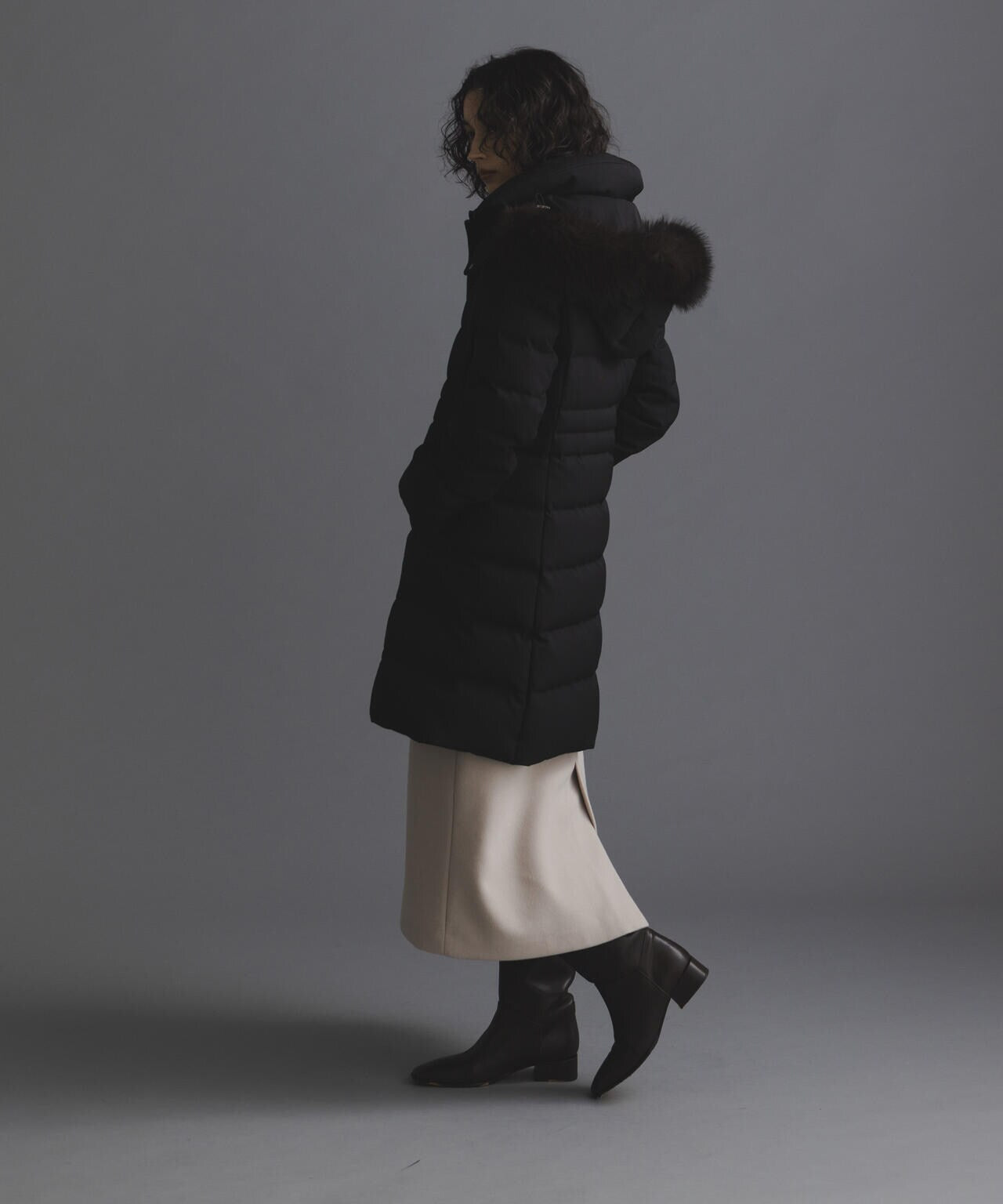 「西川ダウン(R)」サージロングダウン 6694214300