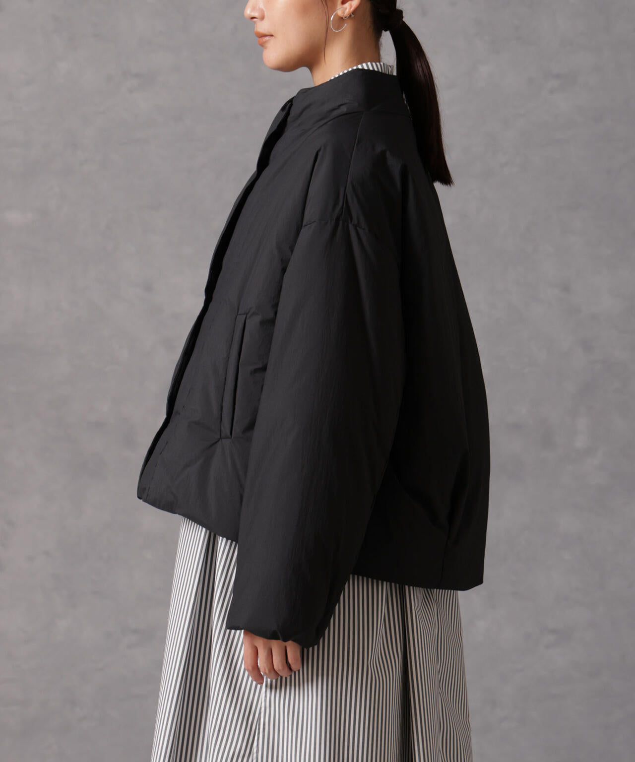 「西川ダウン(R)」ハイネックショートジャケット 6694214305