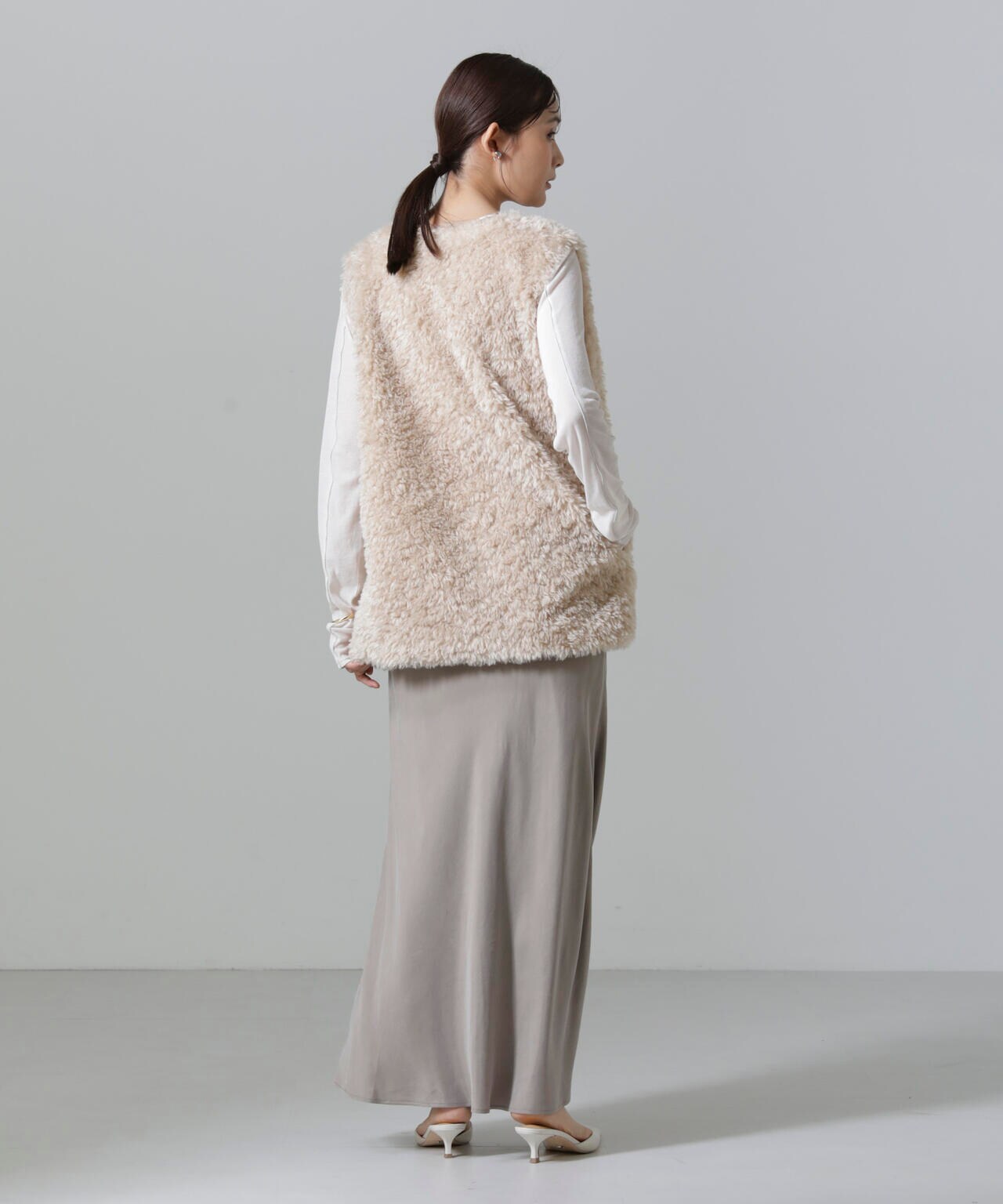 カーリーファーミドルベスト 6694216304