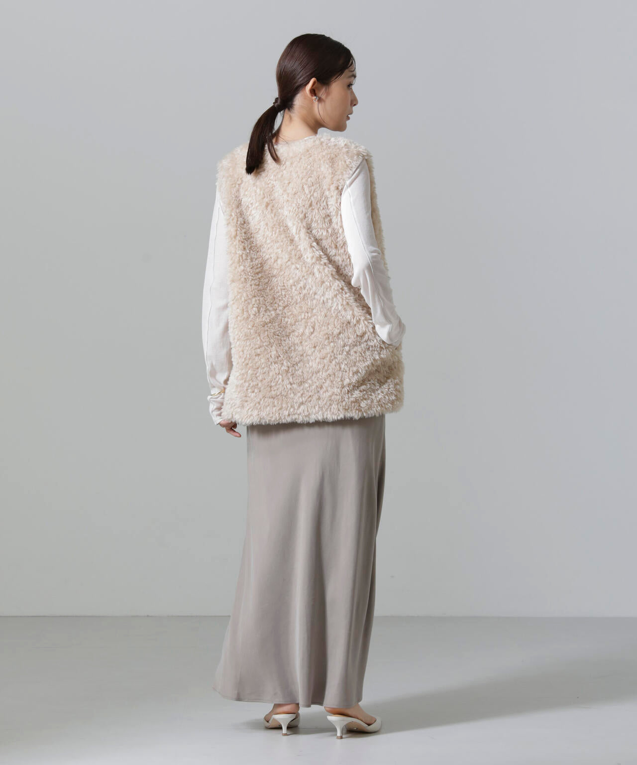 カーリーファーミドルベスト 6694216304