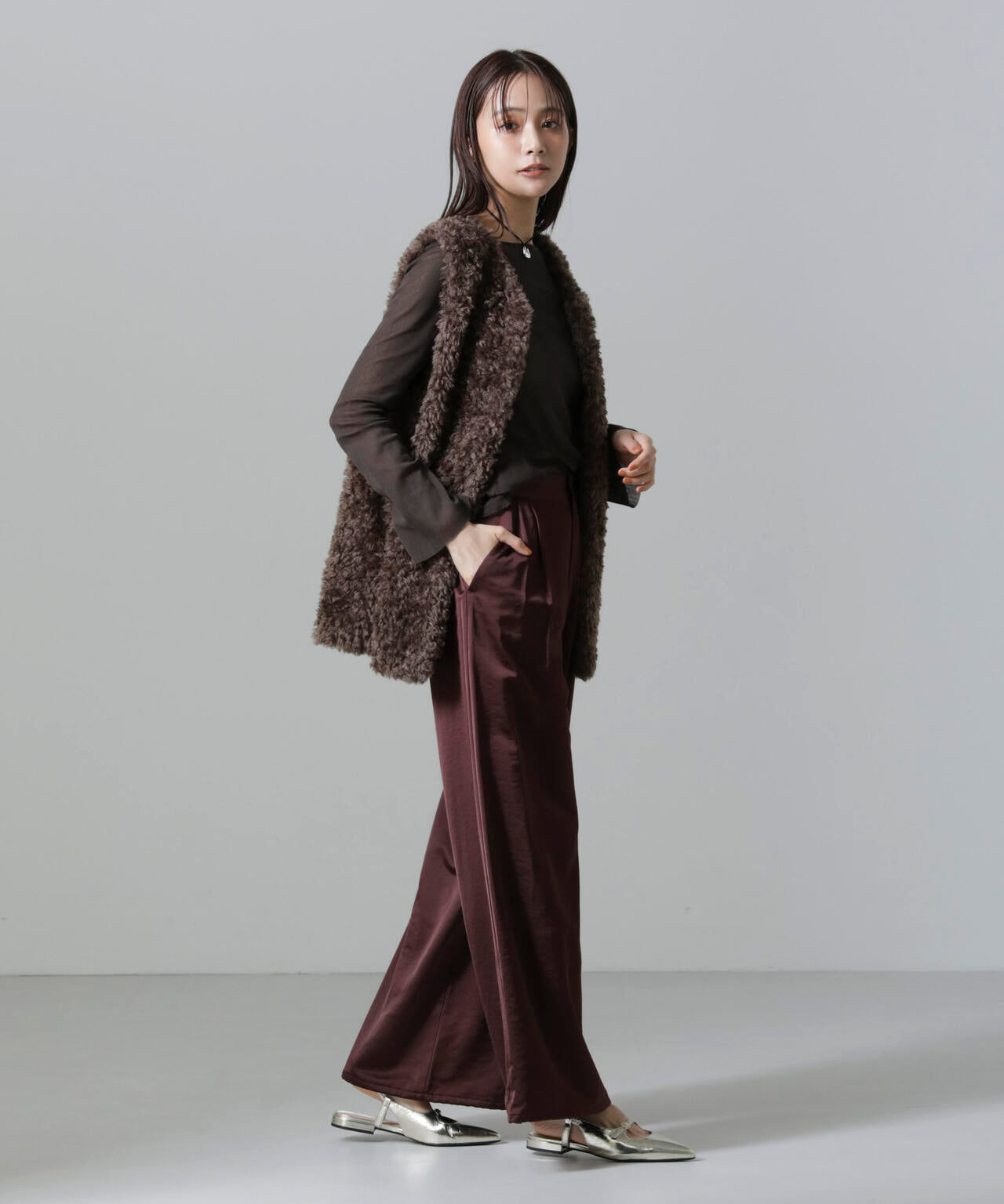 カーリーファーミドルベスト 6694216304