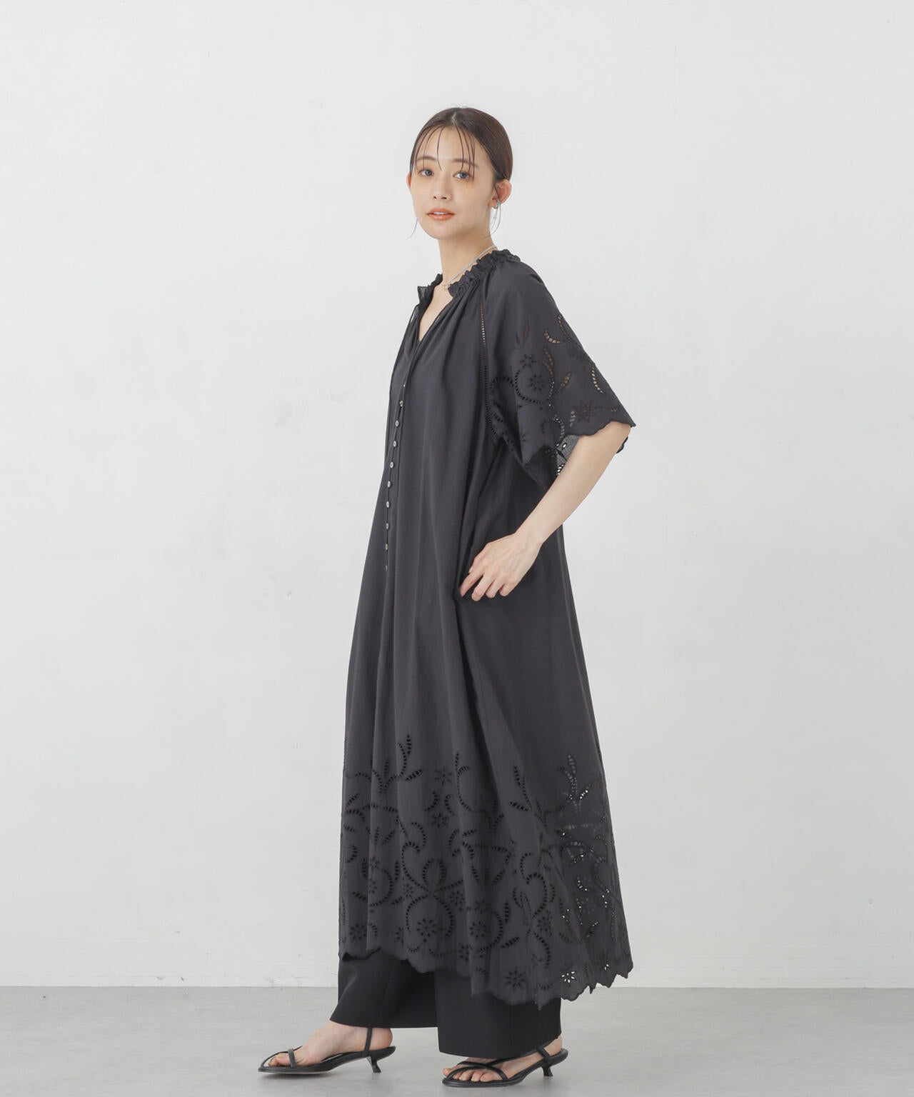 インドシフリー刺繍ワンピース 6694219301