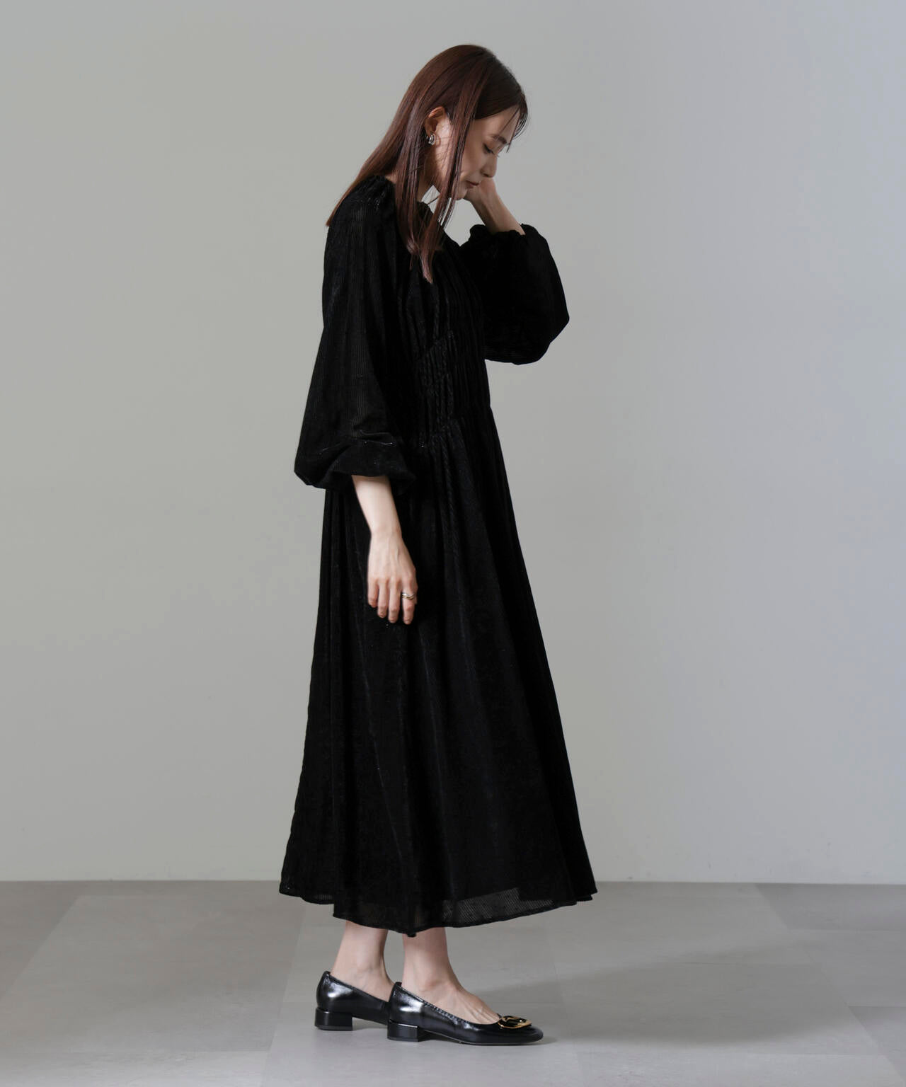 ストライプベロアギャザーワンピース 6694219318