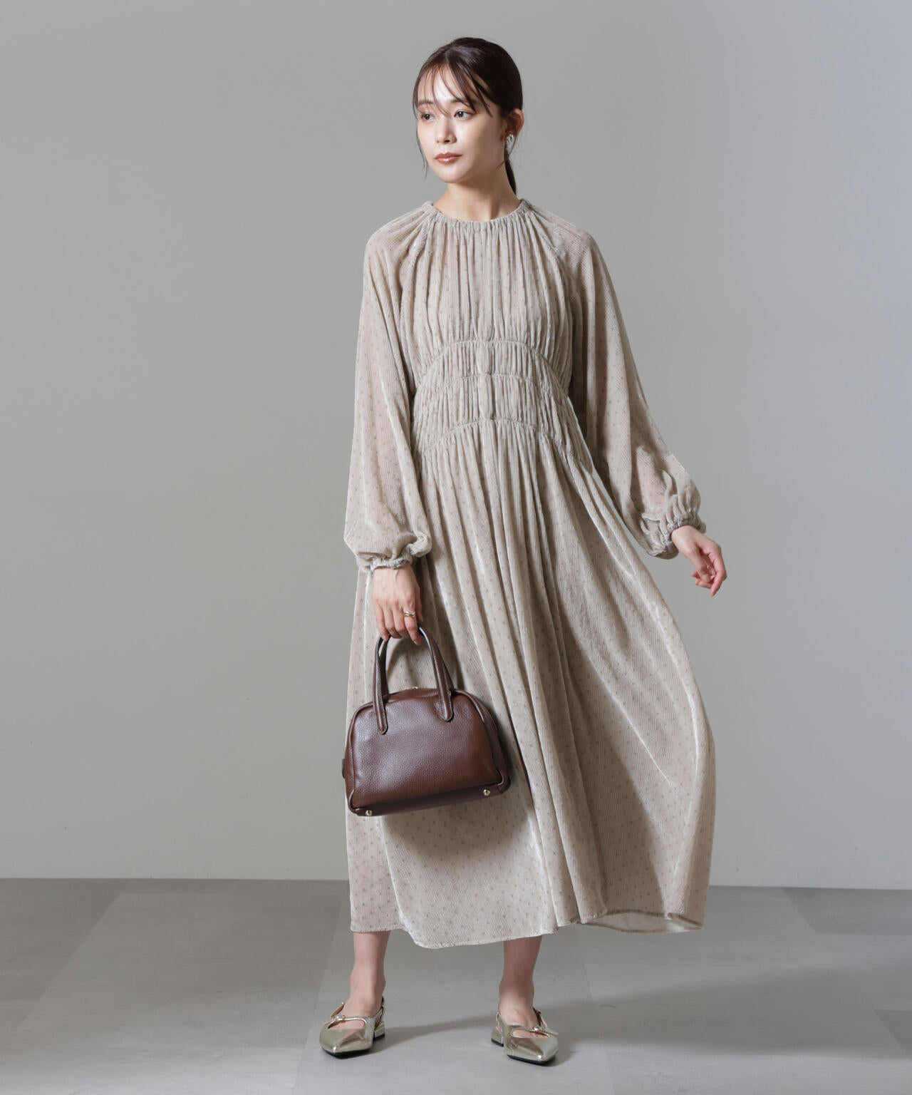 ストライプベロアギャザーワンピース 6694219318