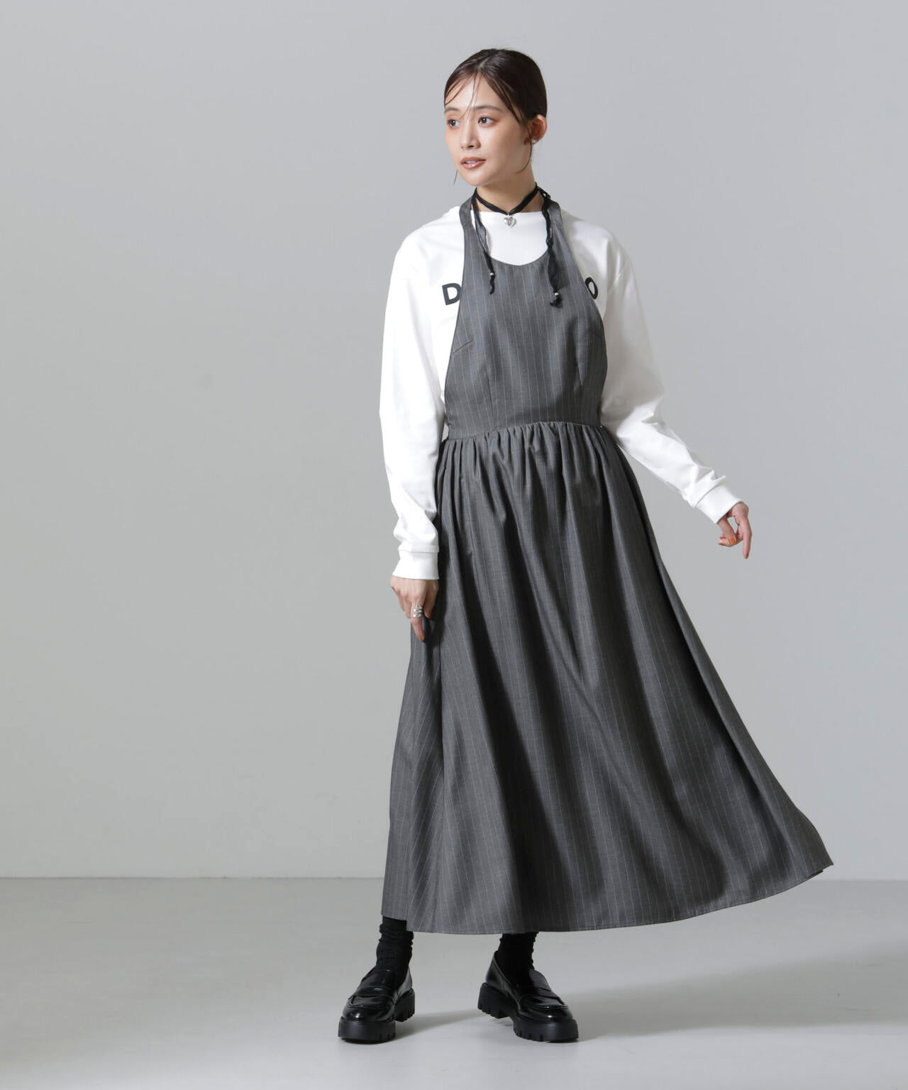 ホルターネックワンピース 6694219325