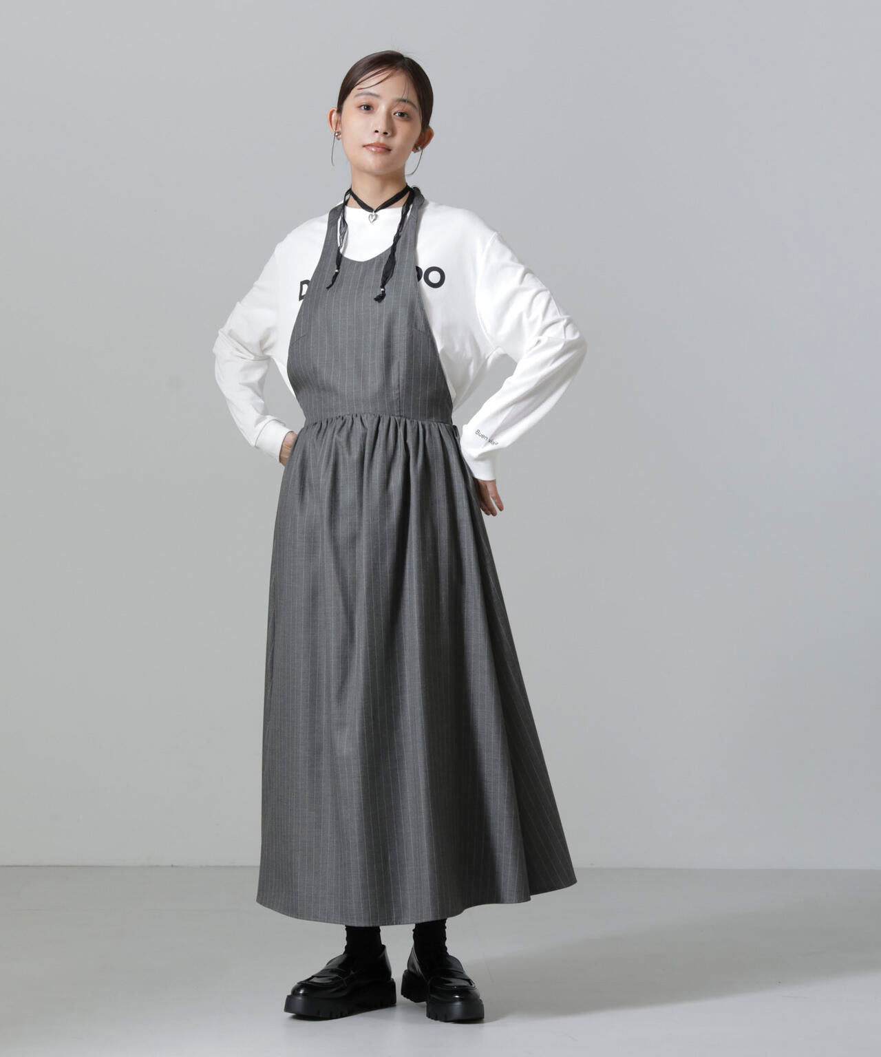 ホルターネックワンピース 6694219325