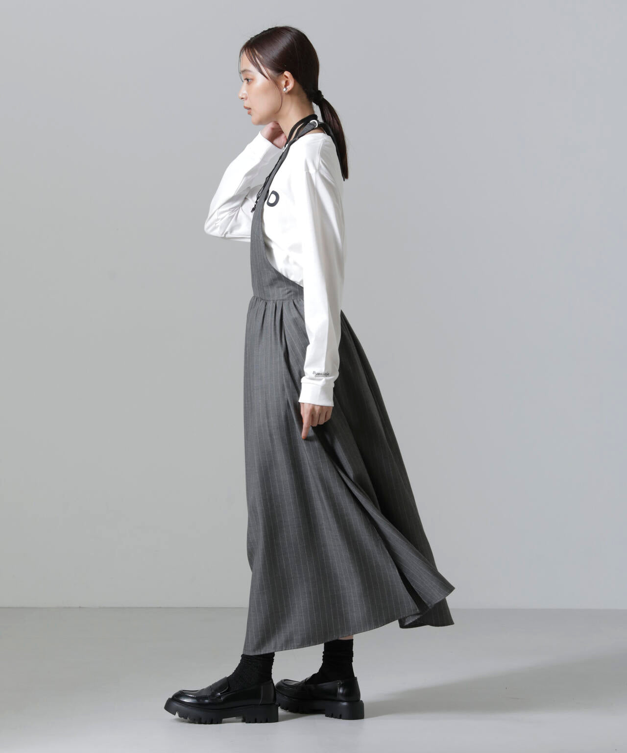 ホルターネックワンピース 6694219325