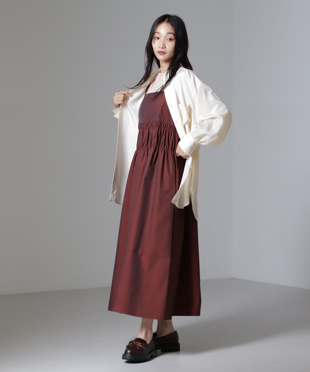 シャンブレータフタキャミワンピース 6694219326