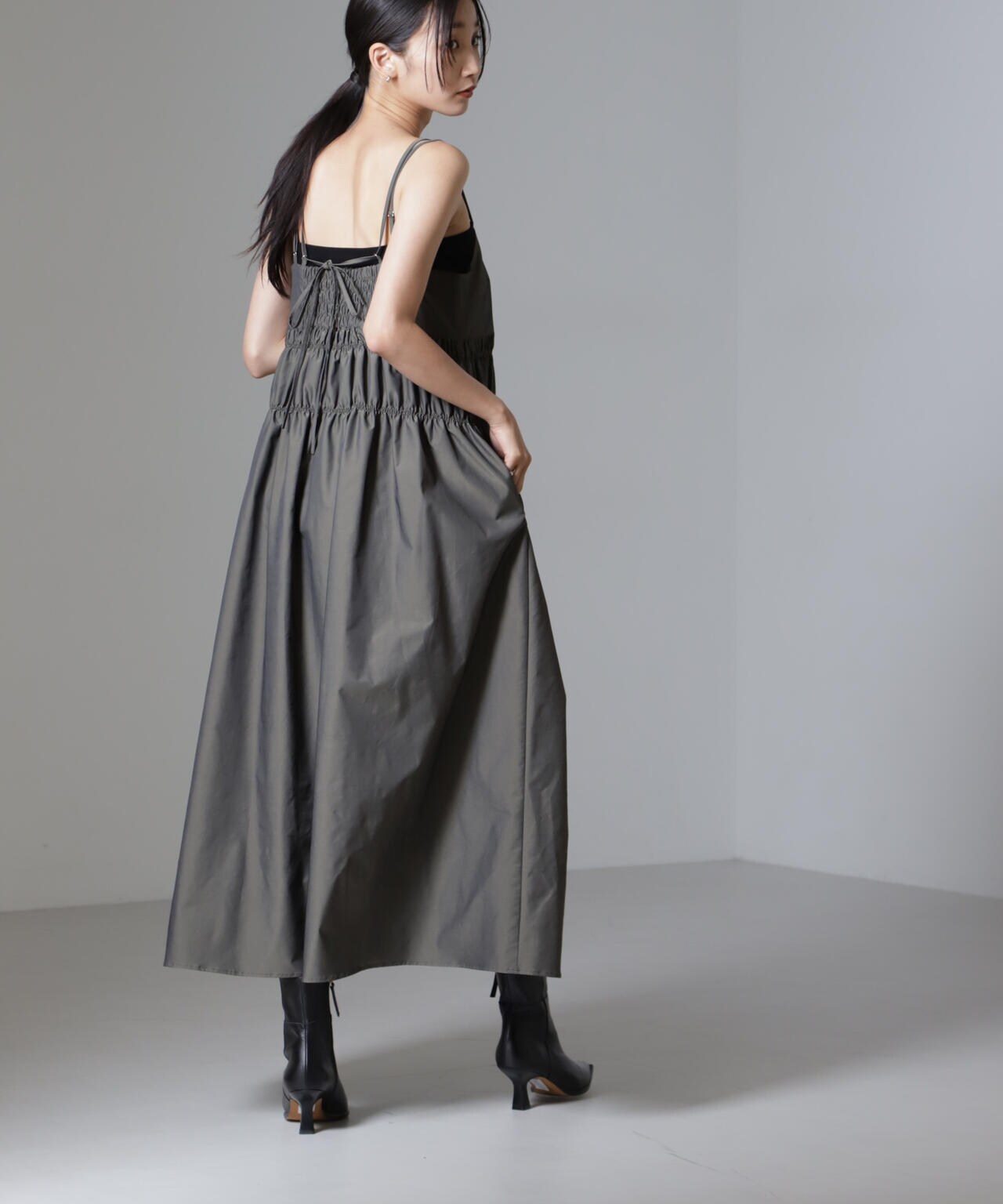 シャンブレータフタキャミワンピース 6694219326