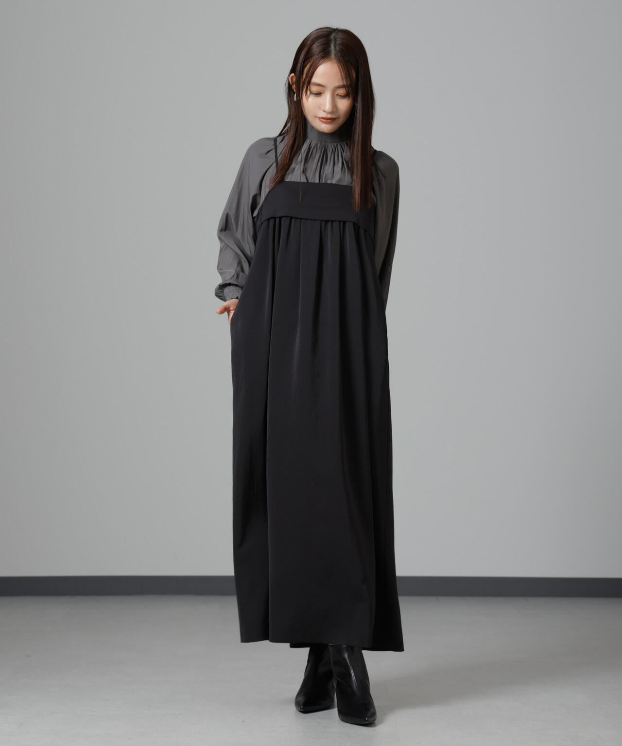 ギャザーキャミワンピース 6694219336