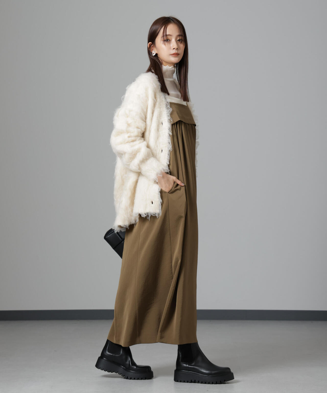 ギャザーキャミワンピース 6694219336