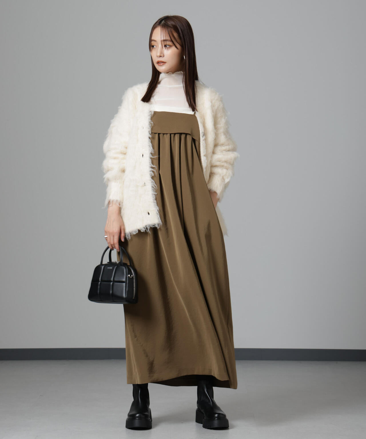 ギャザーキャミワンピース 6694219336