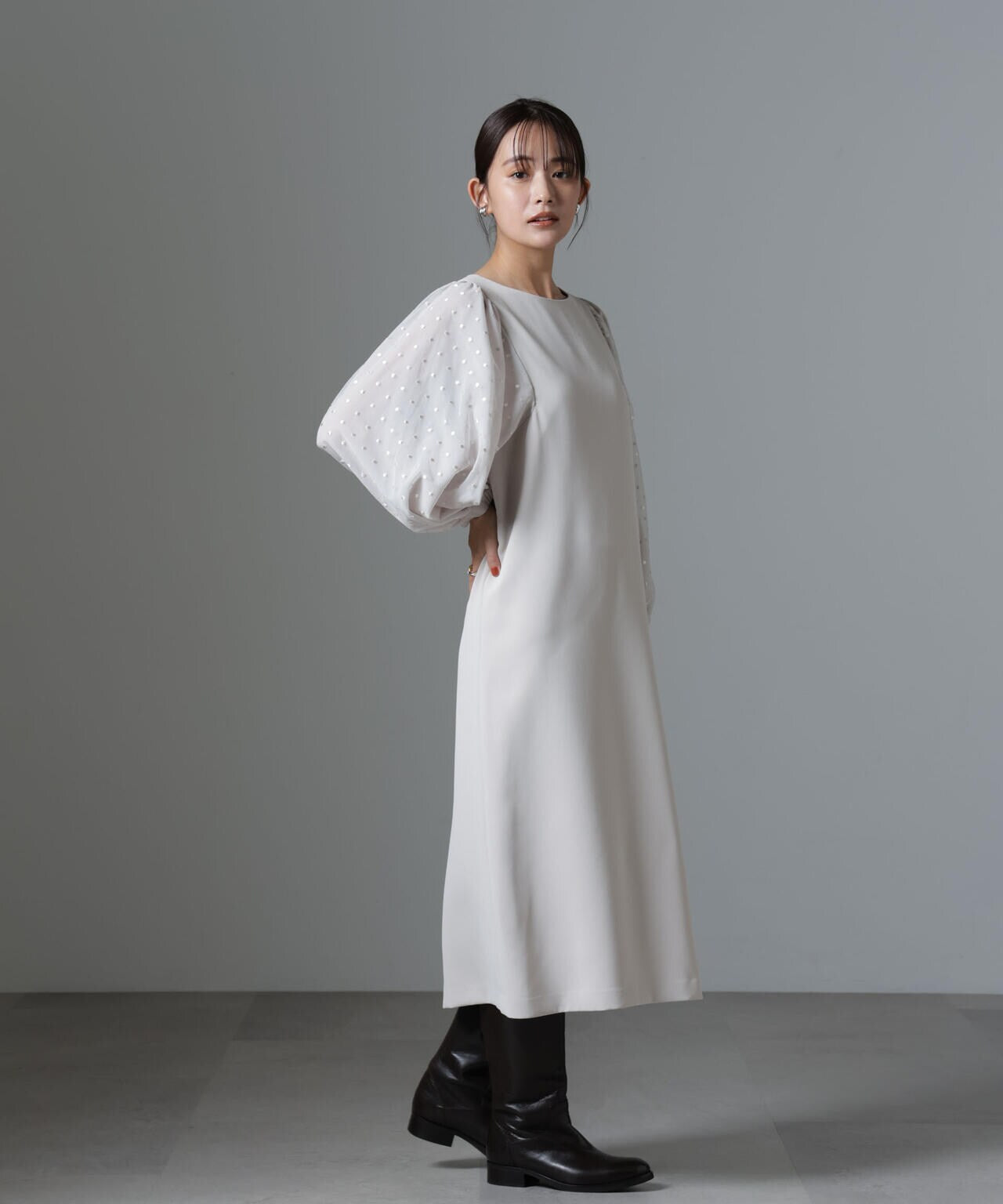 ドット刺繍チュールスリーブワンピース 6694219345