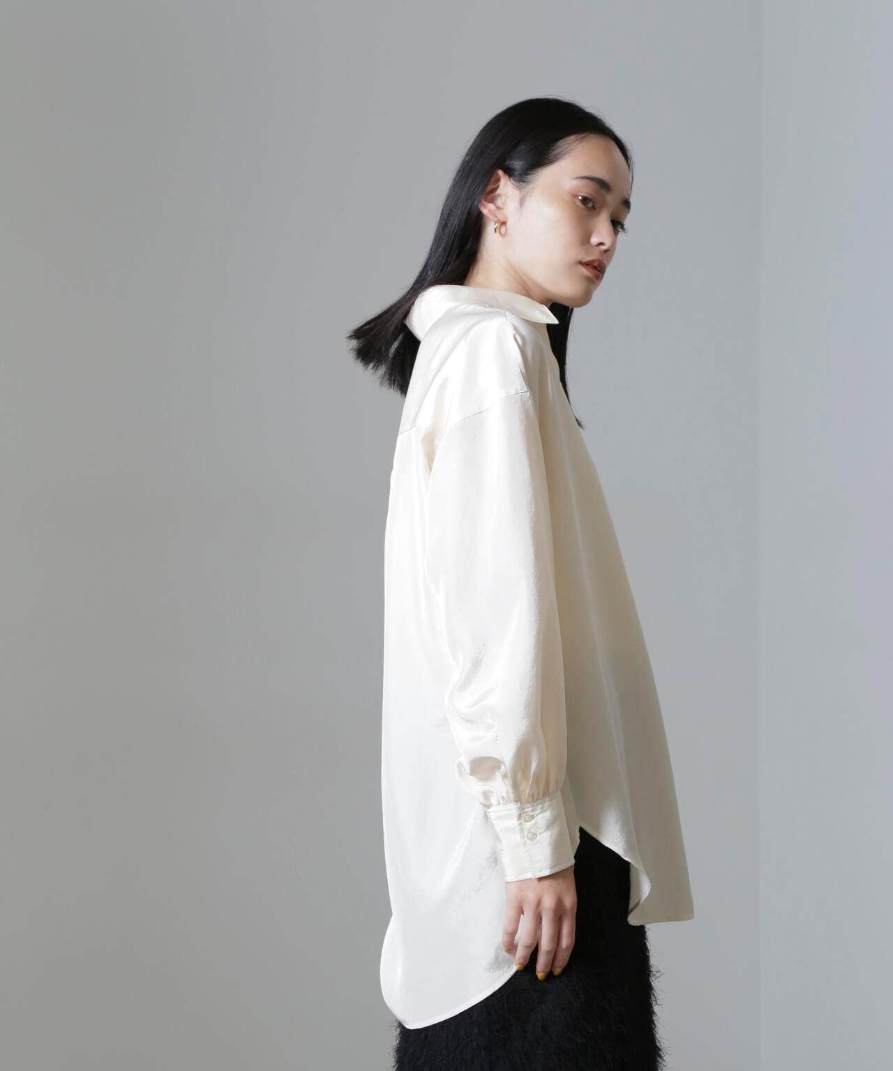 シルキーブライトシャツ 6694220301