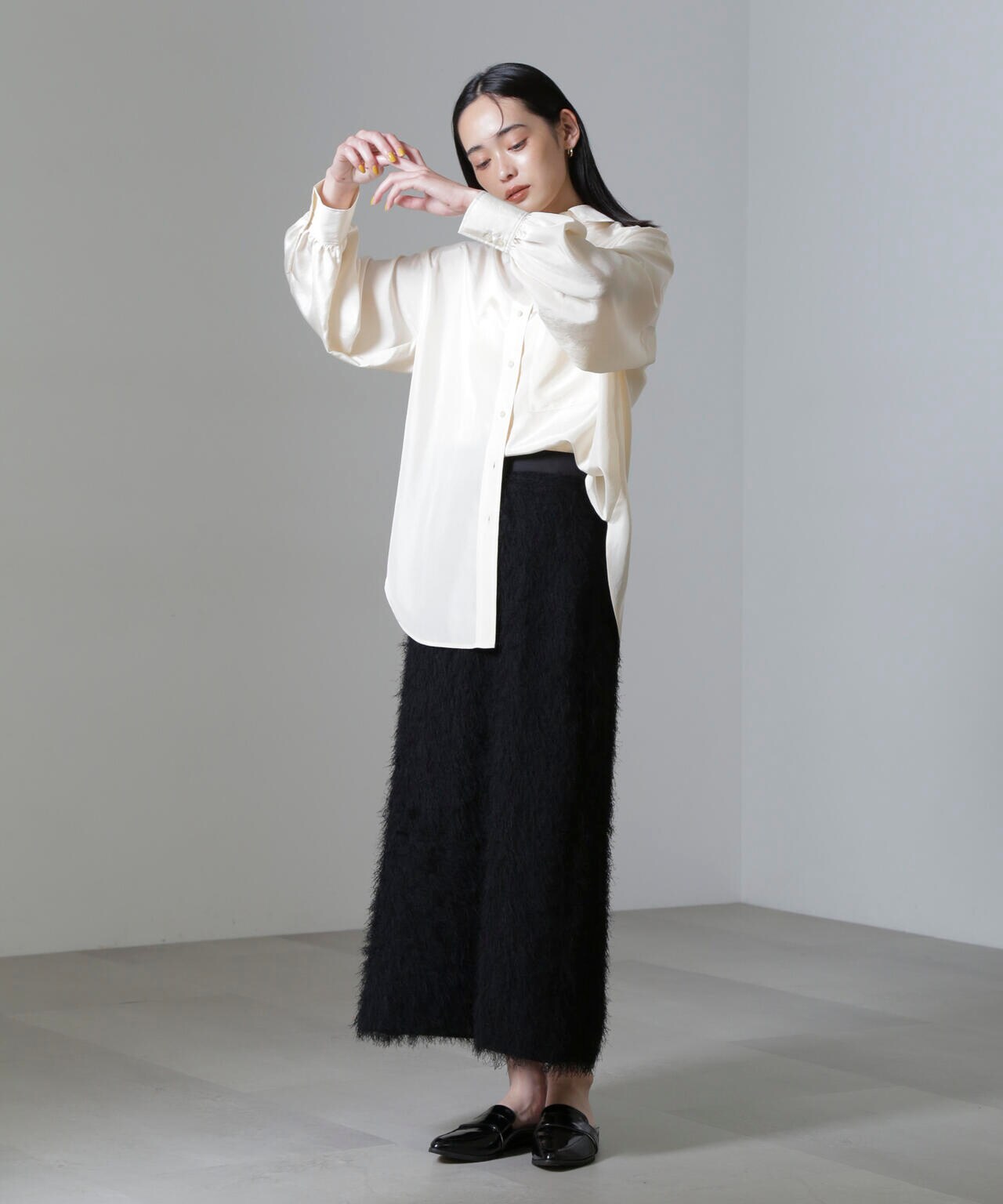 シルキーブライトシャツ 6694220301