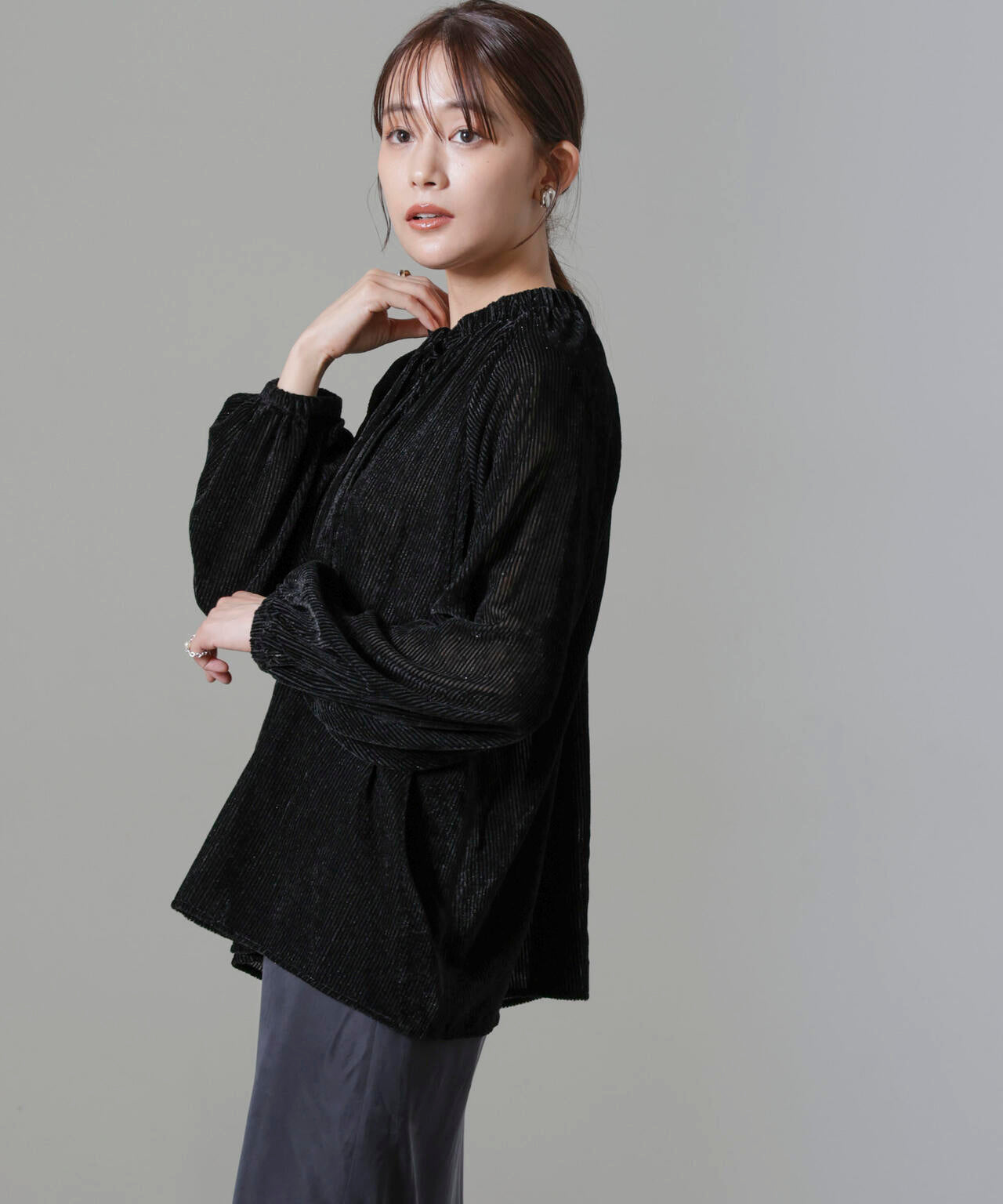 ストライプベロア前後2WAYブラウス 6694220302