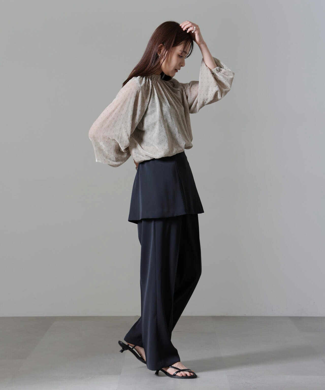 ストライプベロア前後2WAYブラウス 6694220302