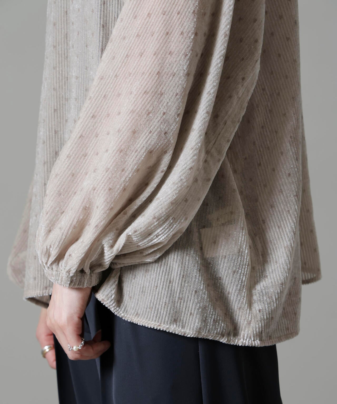 ストライプベロア前後2WAYブラウス 6694220302