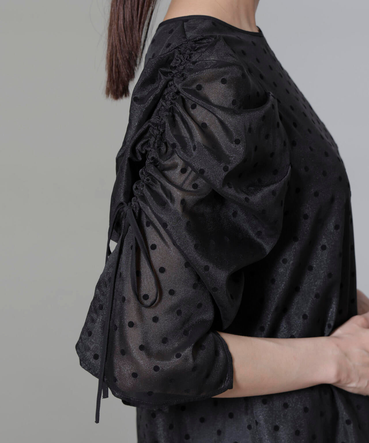 フロッキードットリボンスリーブブラウス 6694220309