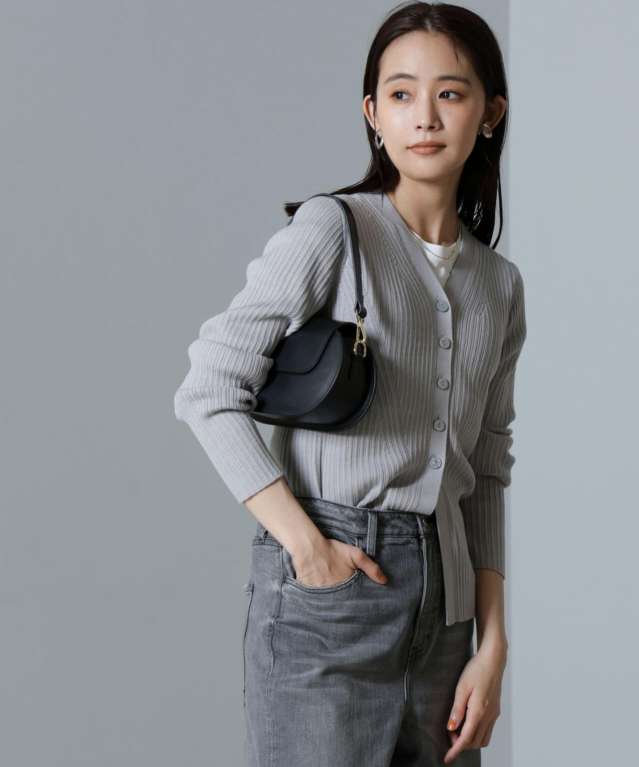 毛玉レスニットVネックリブカーディガン 6694222300