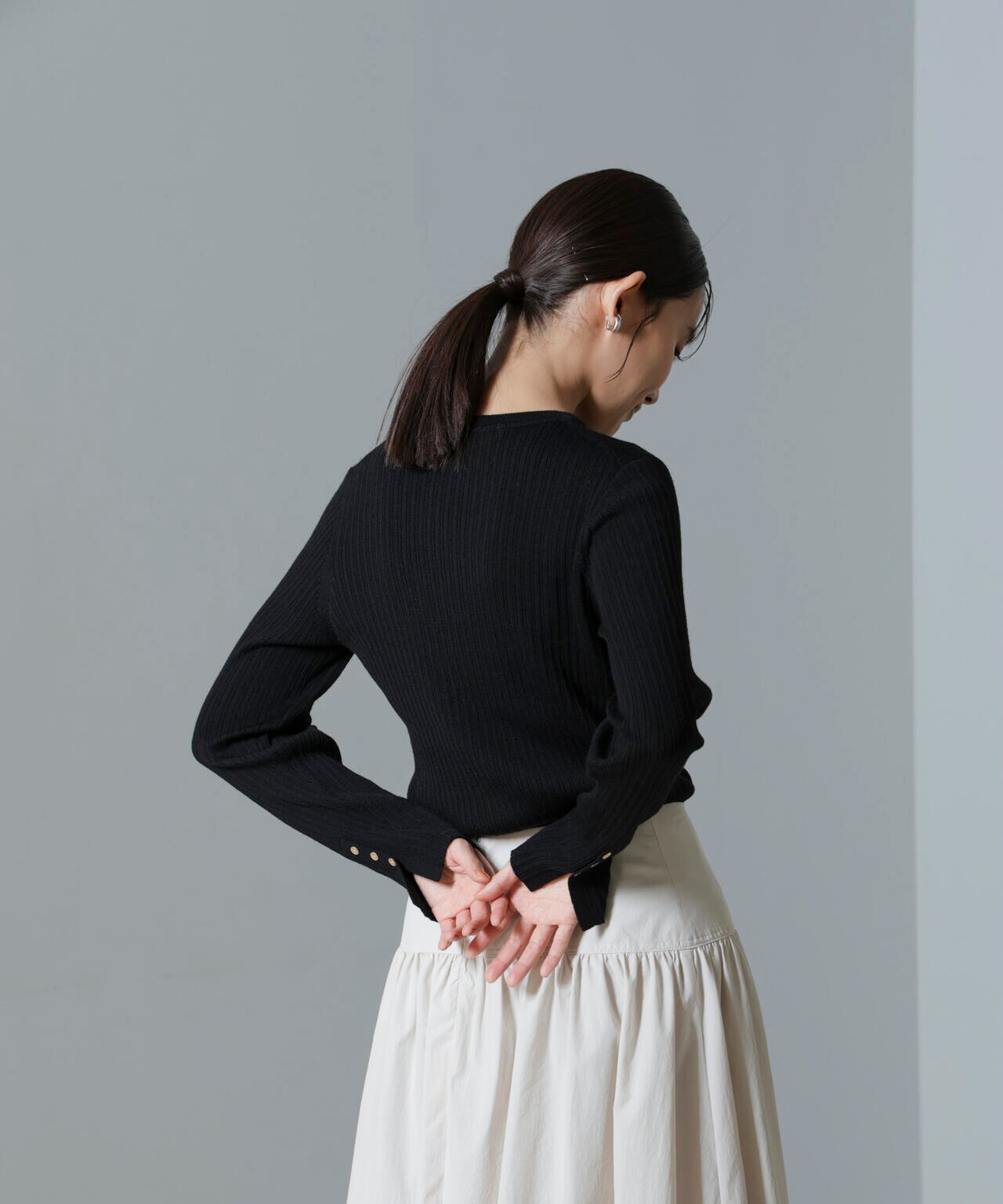 毛玉レスニットクルーネックリブプルオーバー 6694222301