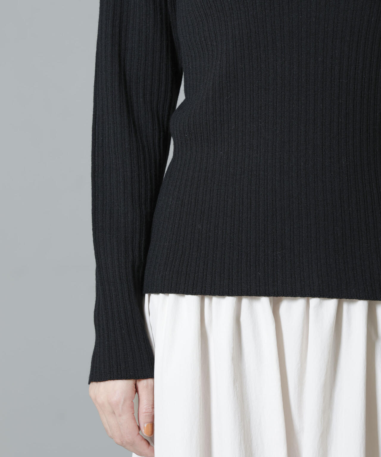 毛玉レスニットクルーネックリブプルオーバー 6694222301