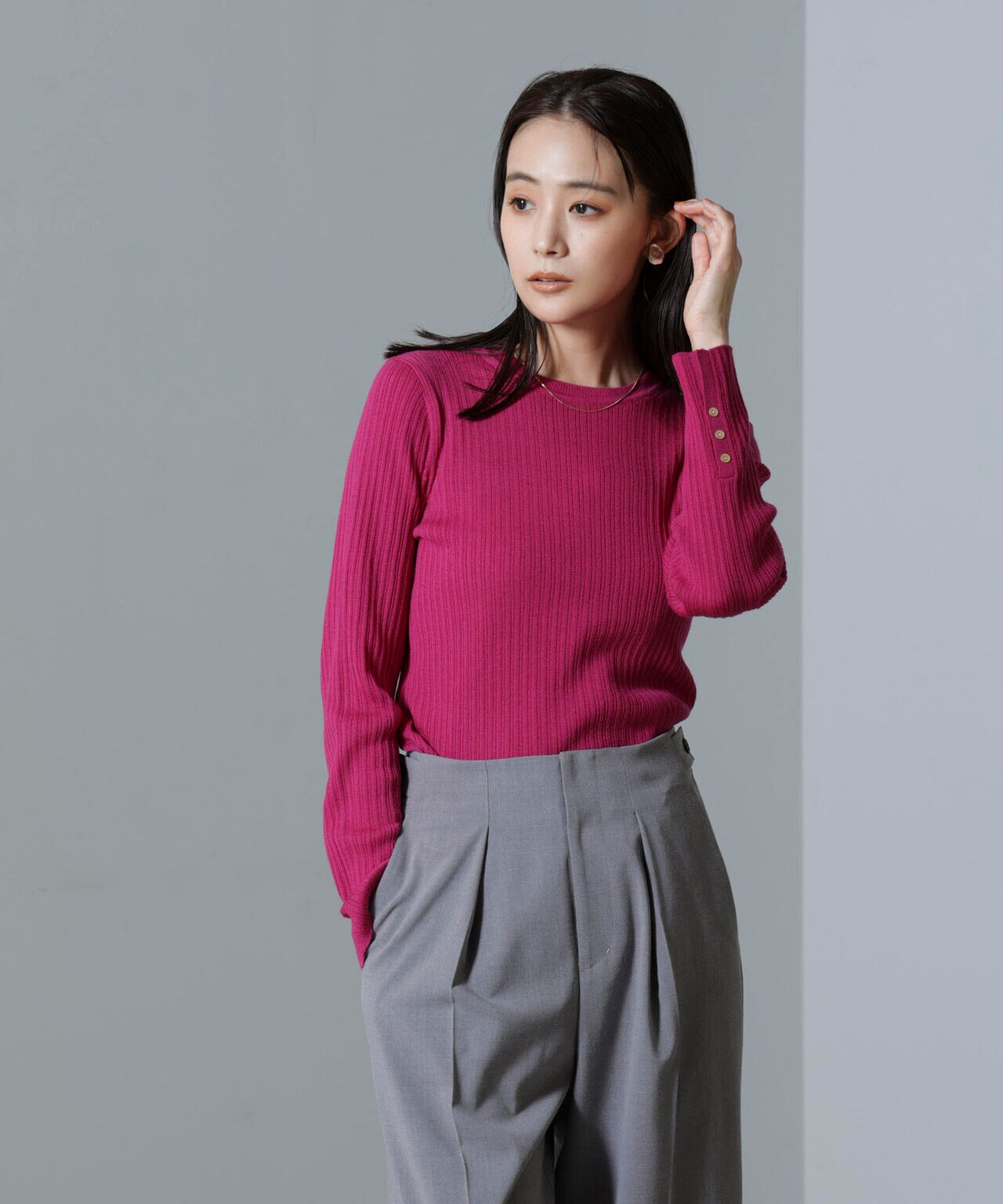 毛玉レスニットクルーネックリブプルオーバー 6694222301