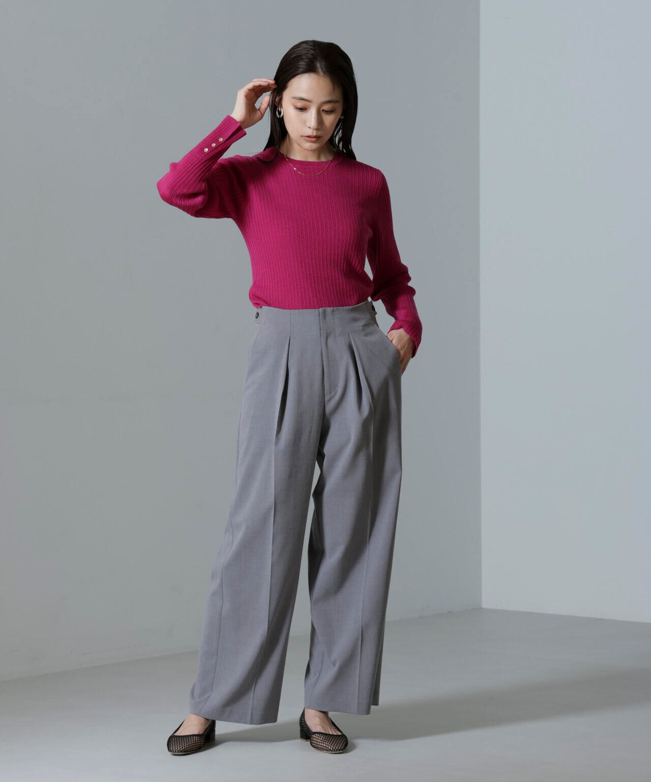 毛玉レスニットクルーネックリブプルオーバー 6694222301