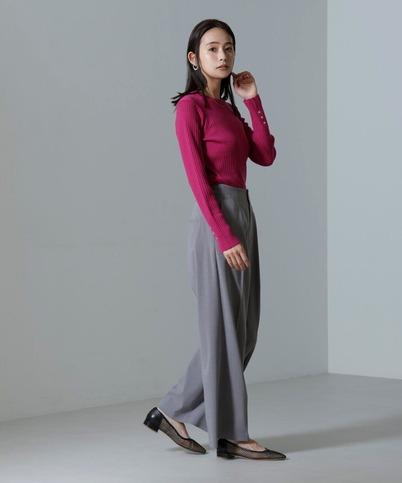 毛玉レスニットクルーネックリブプルオーバー 6694222301