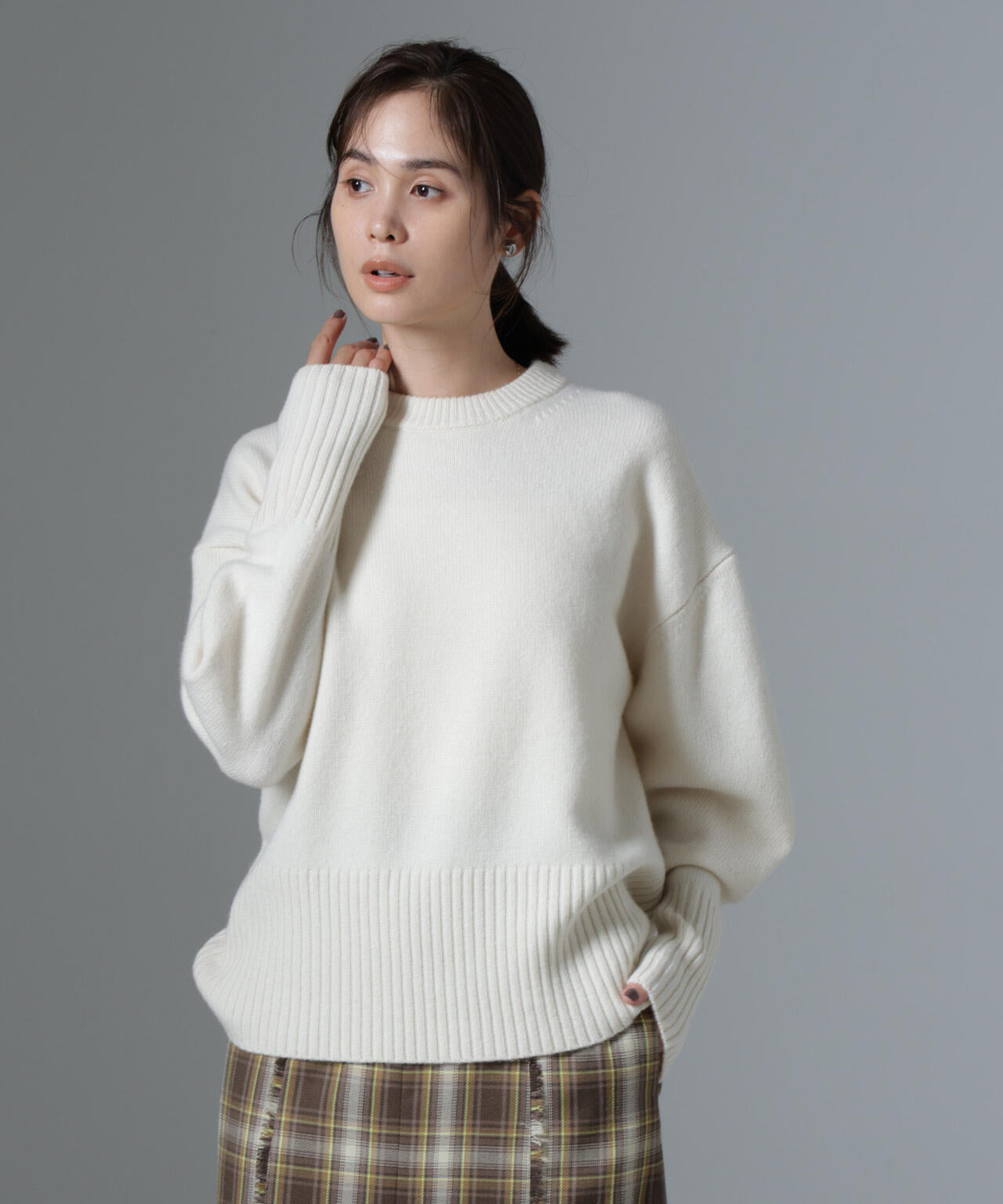 AQUAウールカシミヤクルーネックニット 6694222303