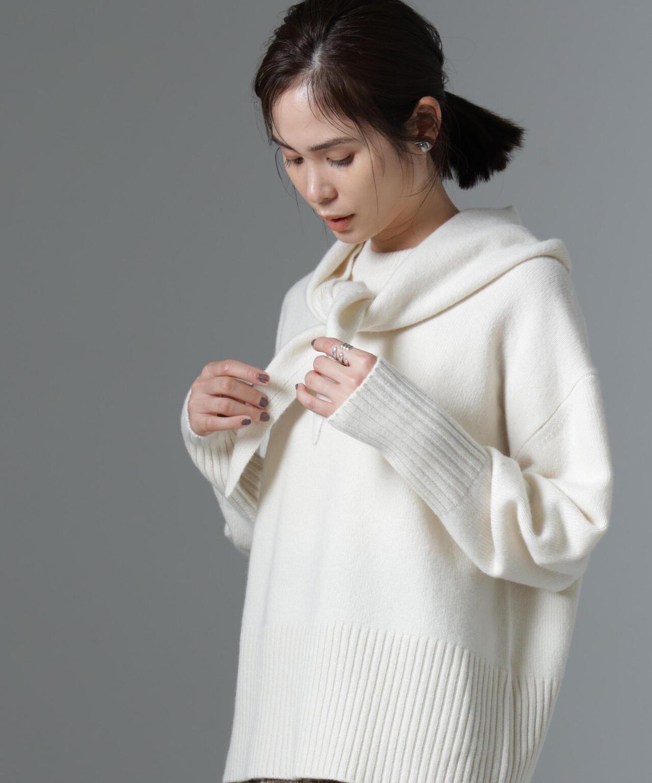 AQUAウールカシミヤクルーネックニット 6694222303