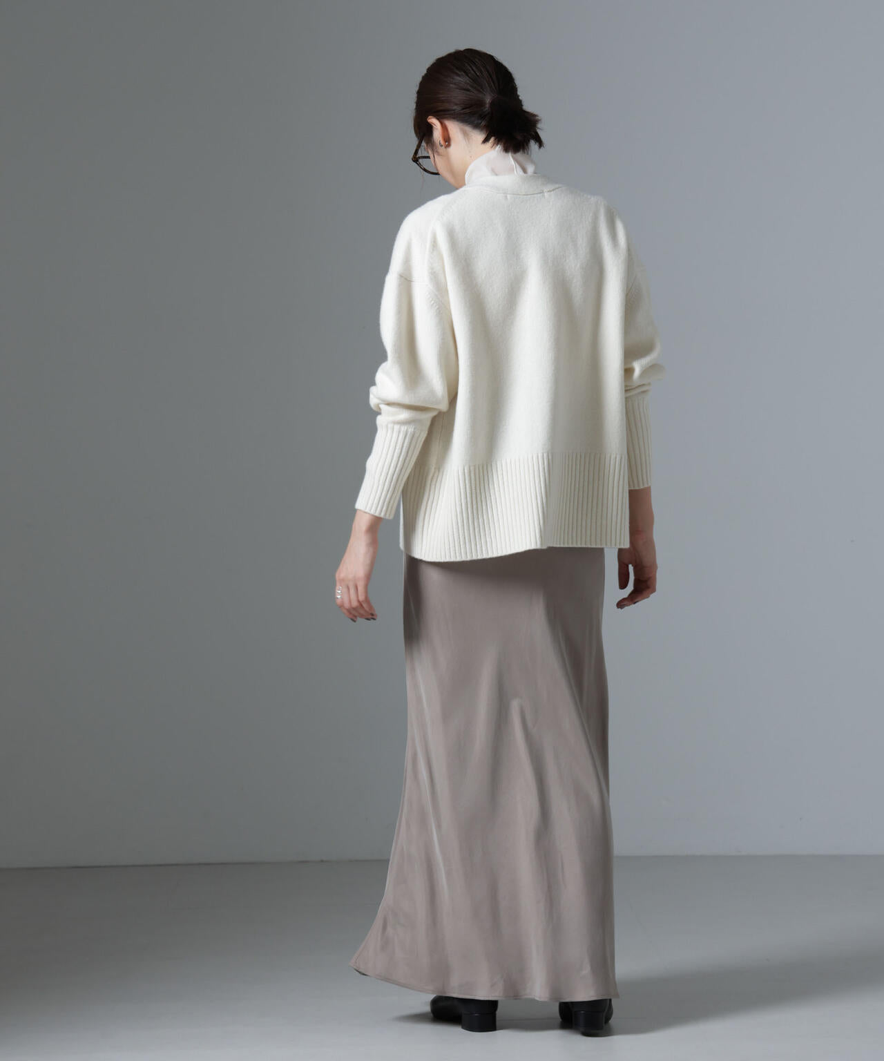 AQUAウールカシミヤカーディガン 6694222304