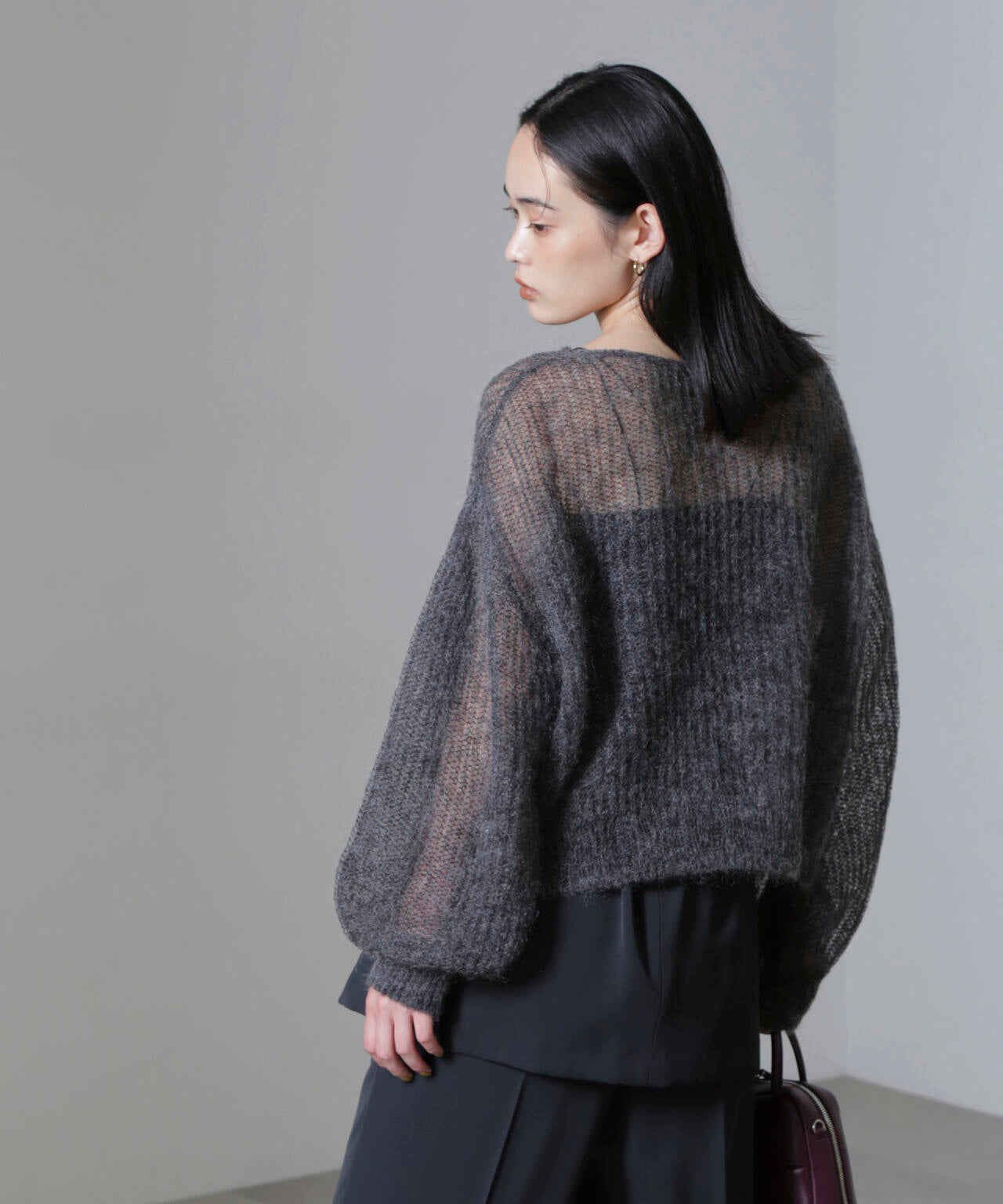 モヘヤ混ボリュームスリーブシアーニット 6694222308