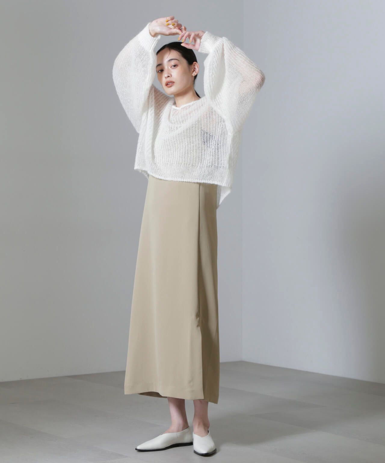 モヘヤ混ボリュームスリーブシアーニット 6694222308