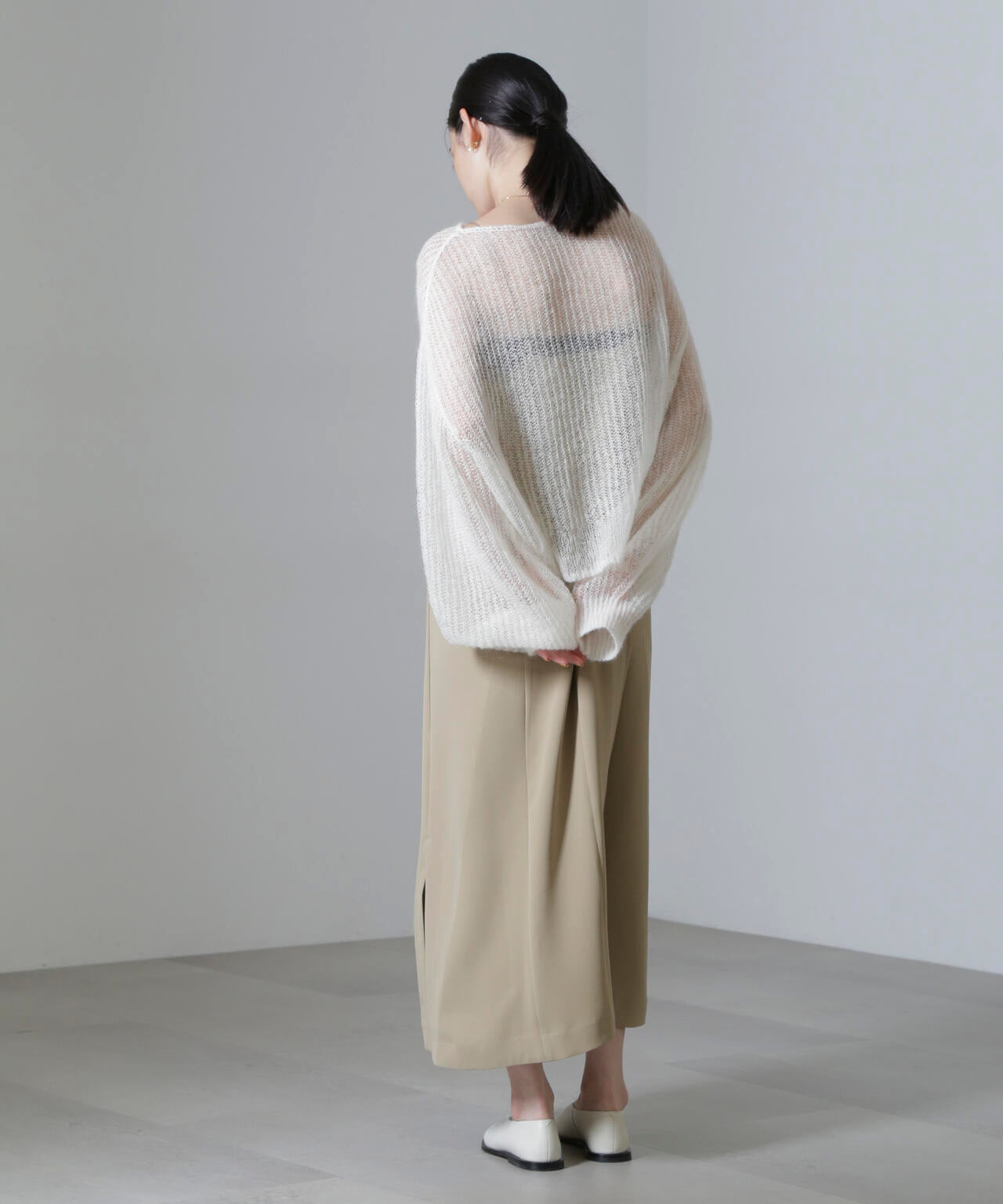 モヘヤ混ボリュームスリーブシアーニット 6694222308