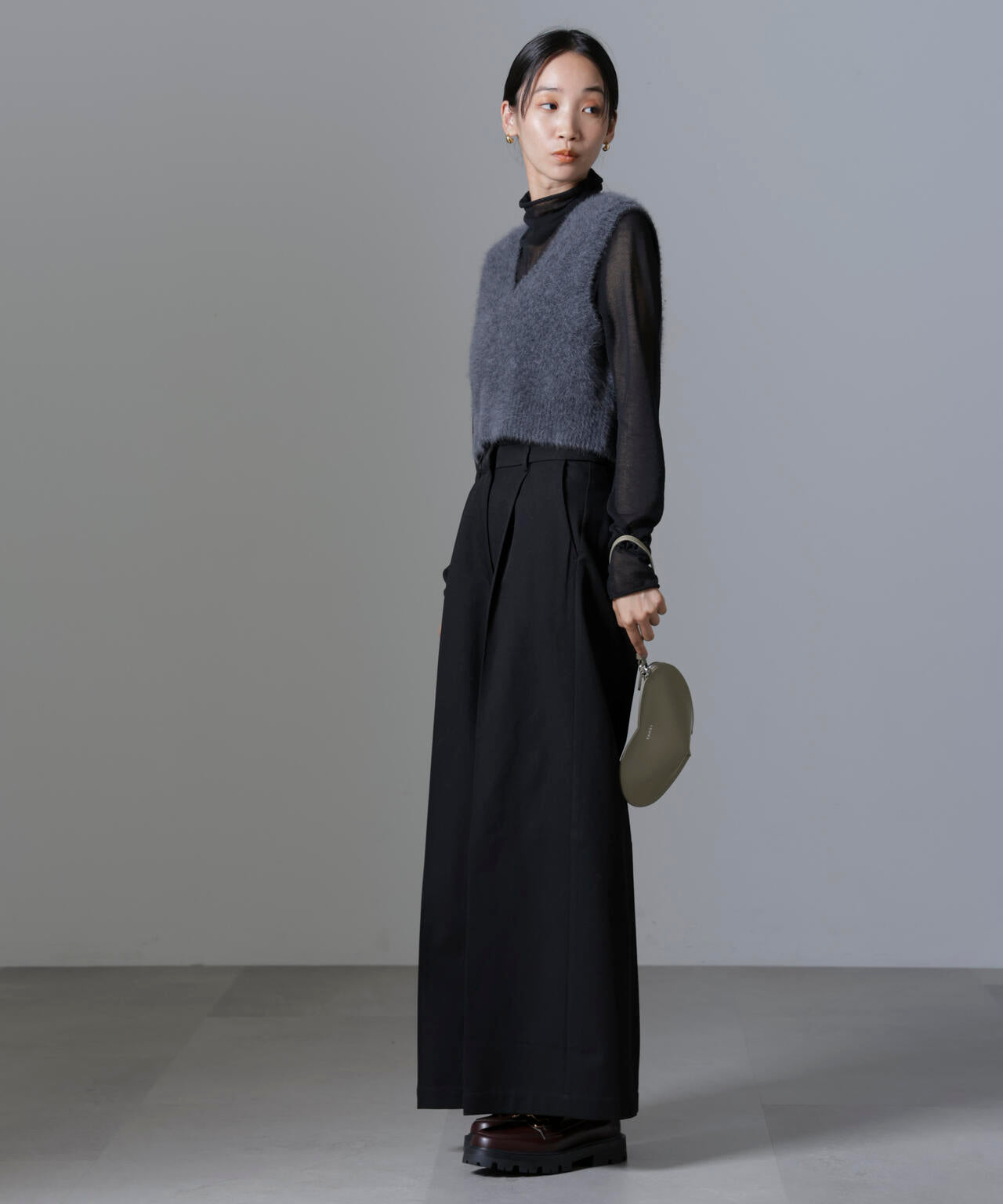 フォックスカシミヤニットベスト 6694222309