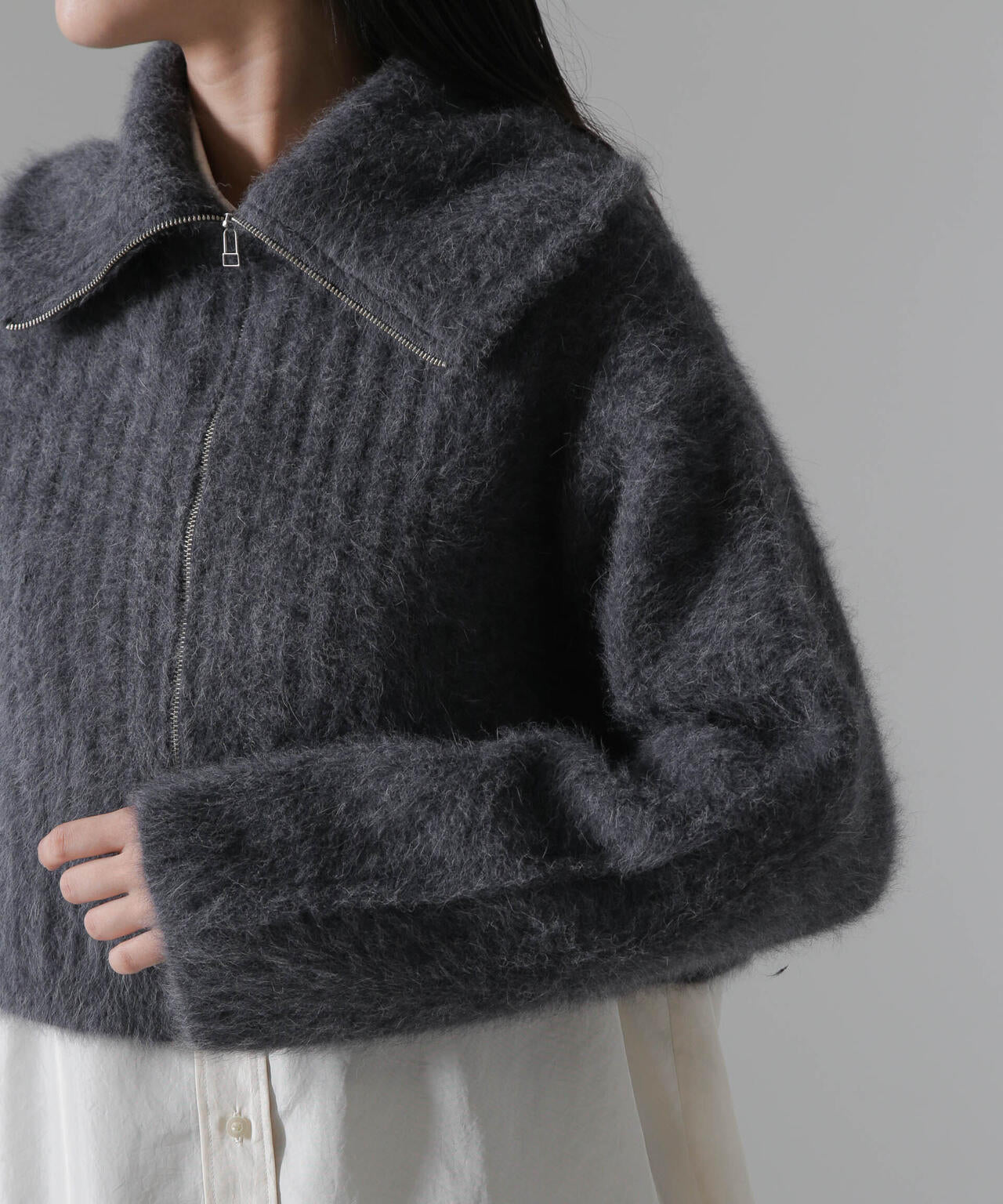 フォックスカシミヤショートジップカーディガン 6694222310