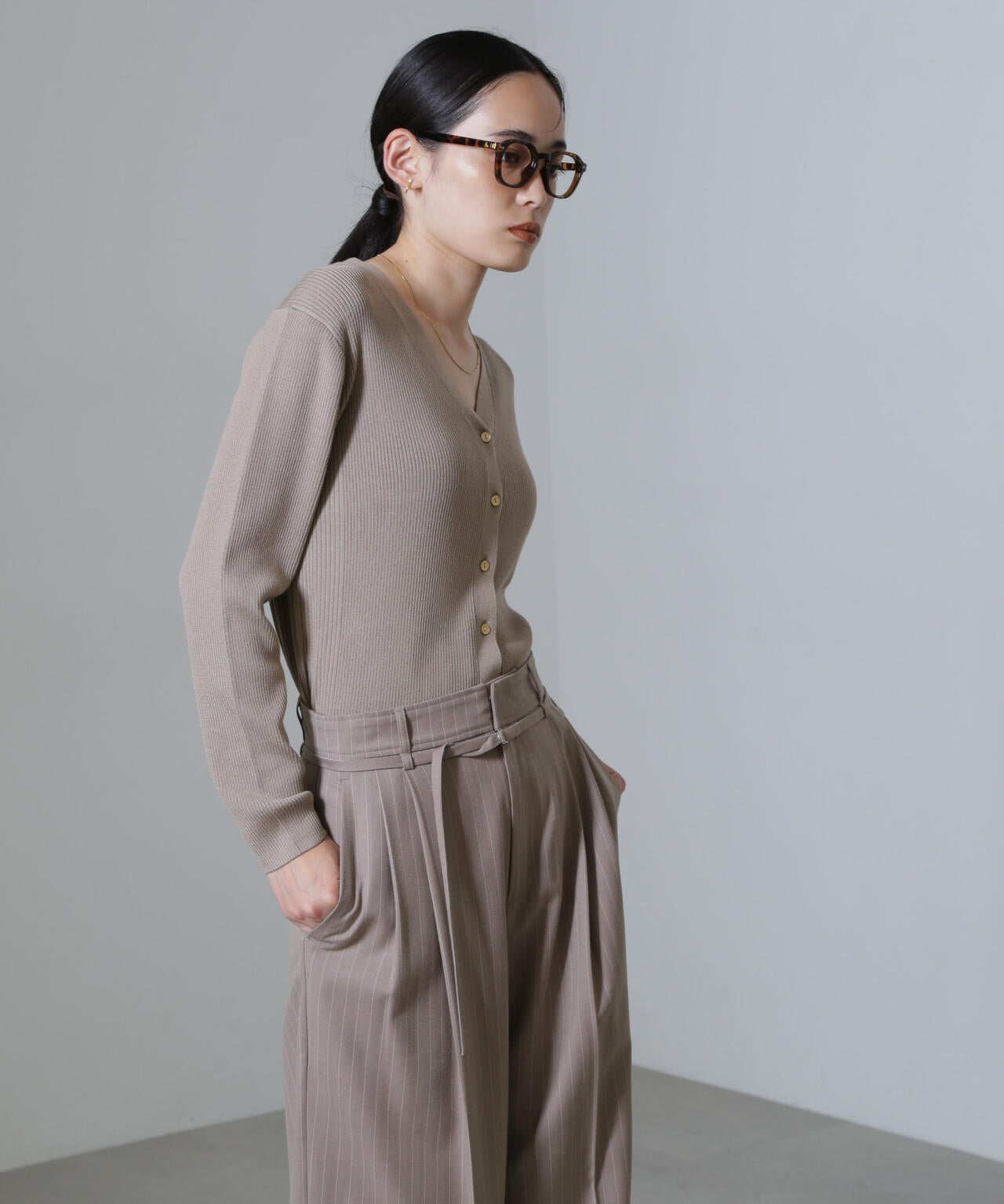 CICA&UVカット加工Vネックリブカーディガン 6694222316