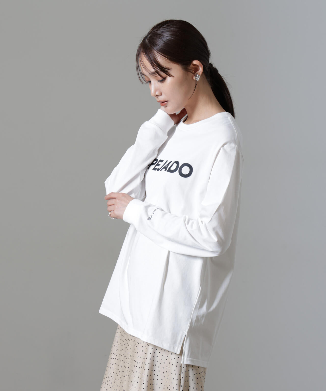 レタードロゴプリントロングスリーブTシャツ 6694223307